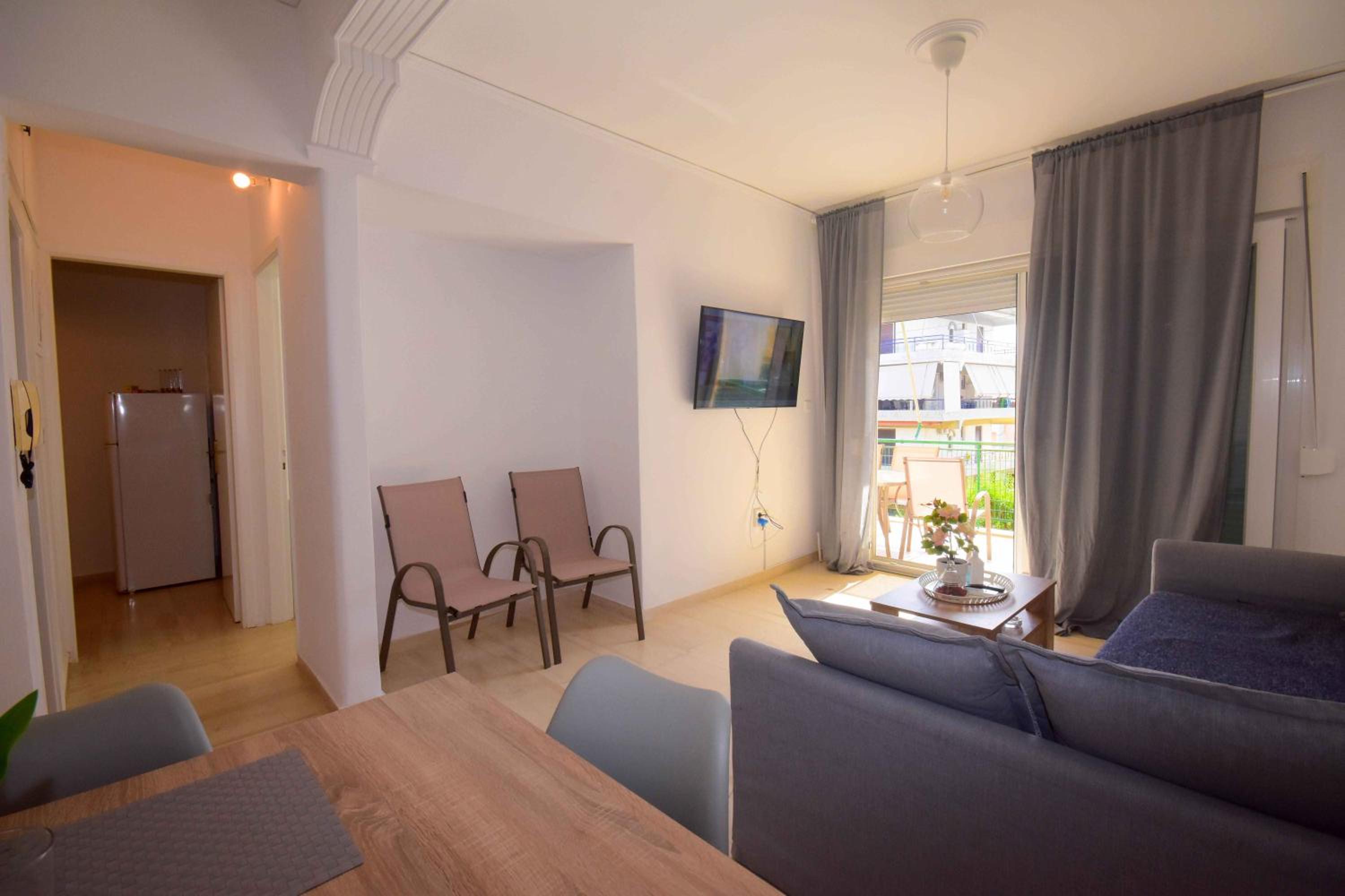 One-Bedroom Apartment - Photo 17