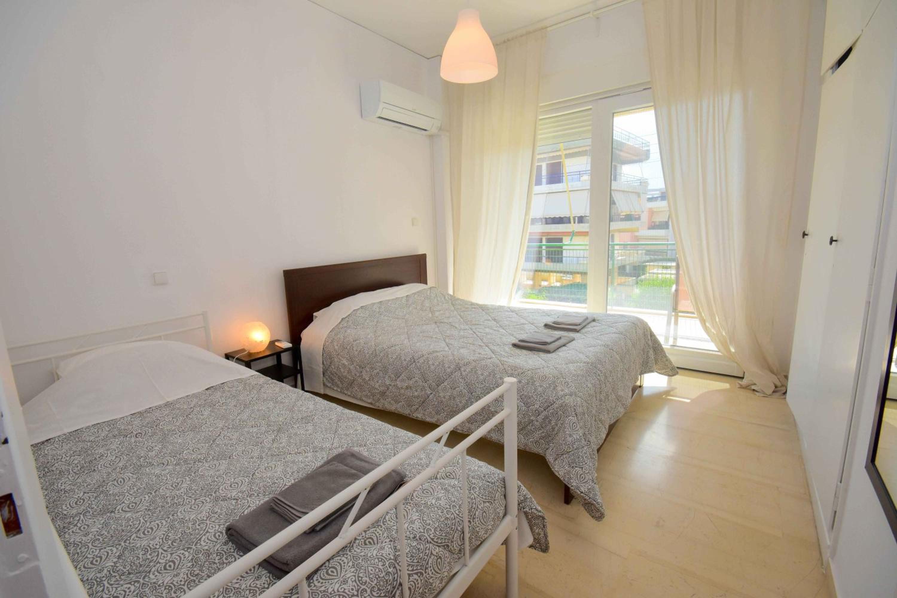 One-Bedroom Apartment - Photo 9