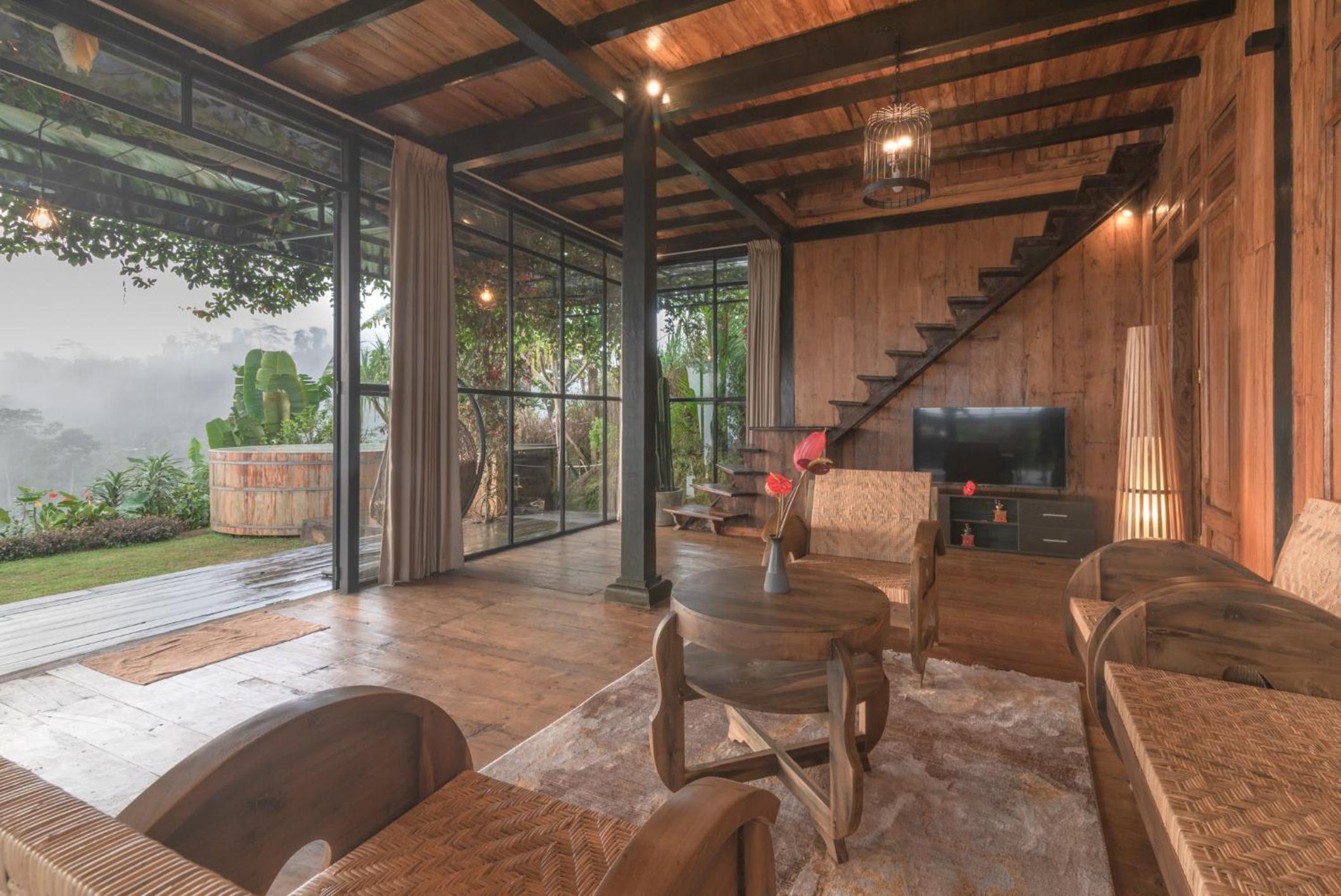 Two-Bedroom Villa - Photo 23