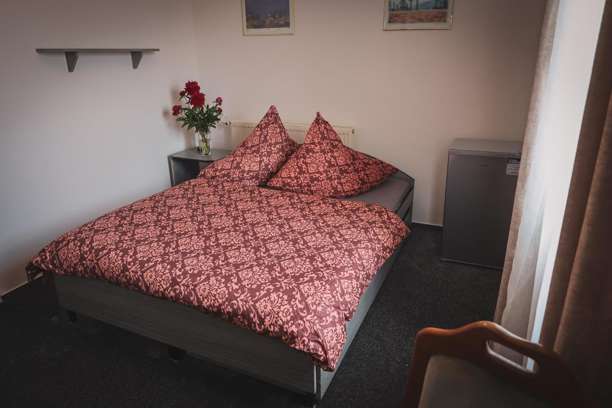 Standard Double Room - Photo 1