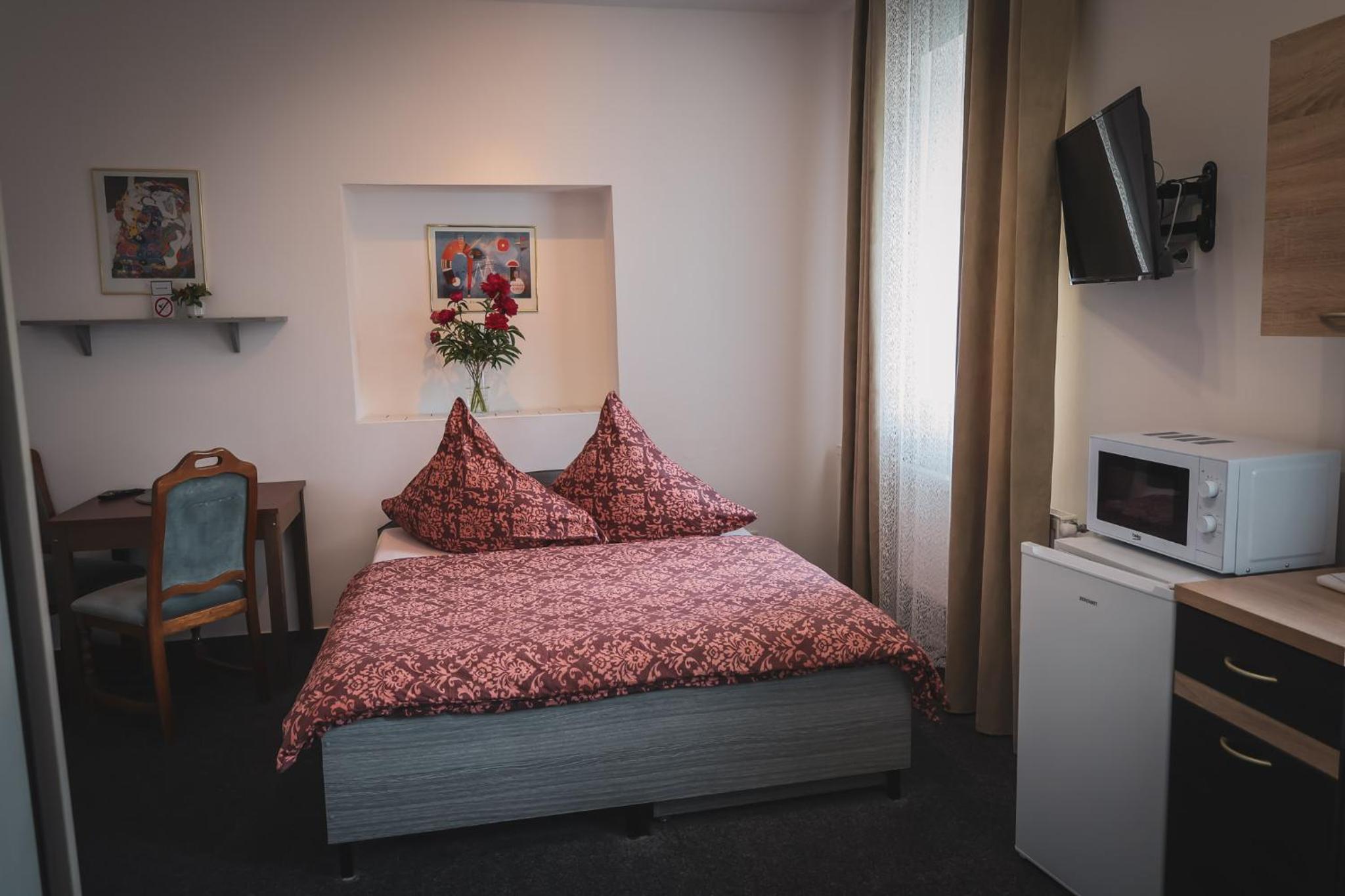 Apartment - Photo 3
