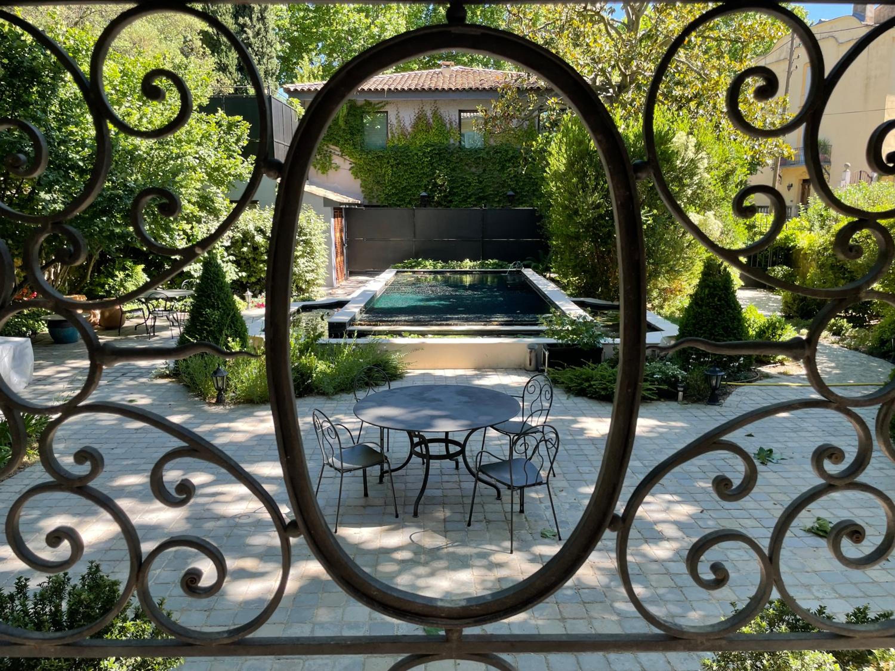 Superior King Suite - La Secrète
