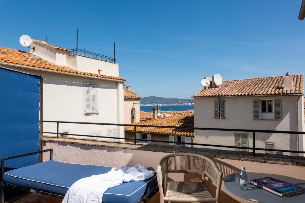 Deluxe Double Room with Sea View photo 3