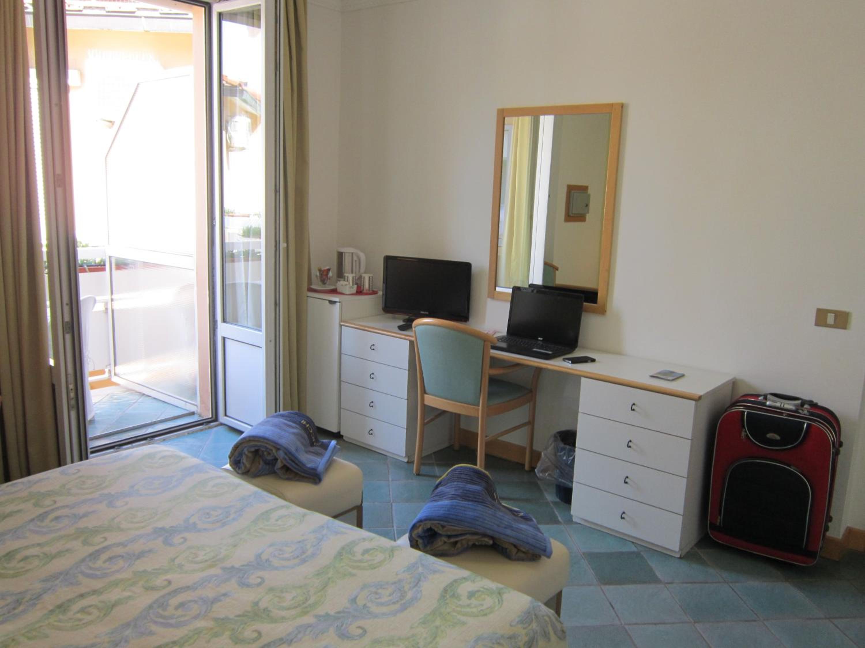 Triple Room photo 3