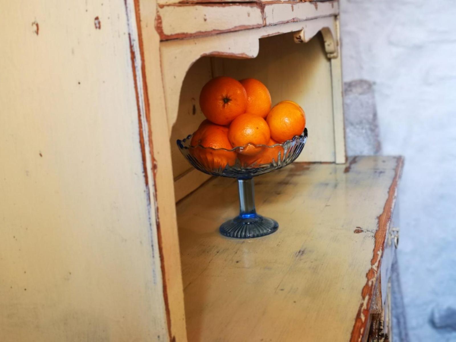 Studio Apartment - Photo 33