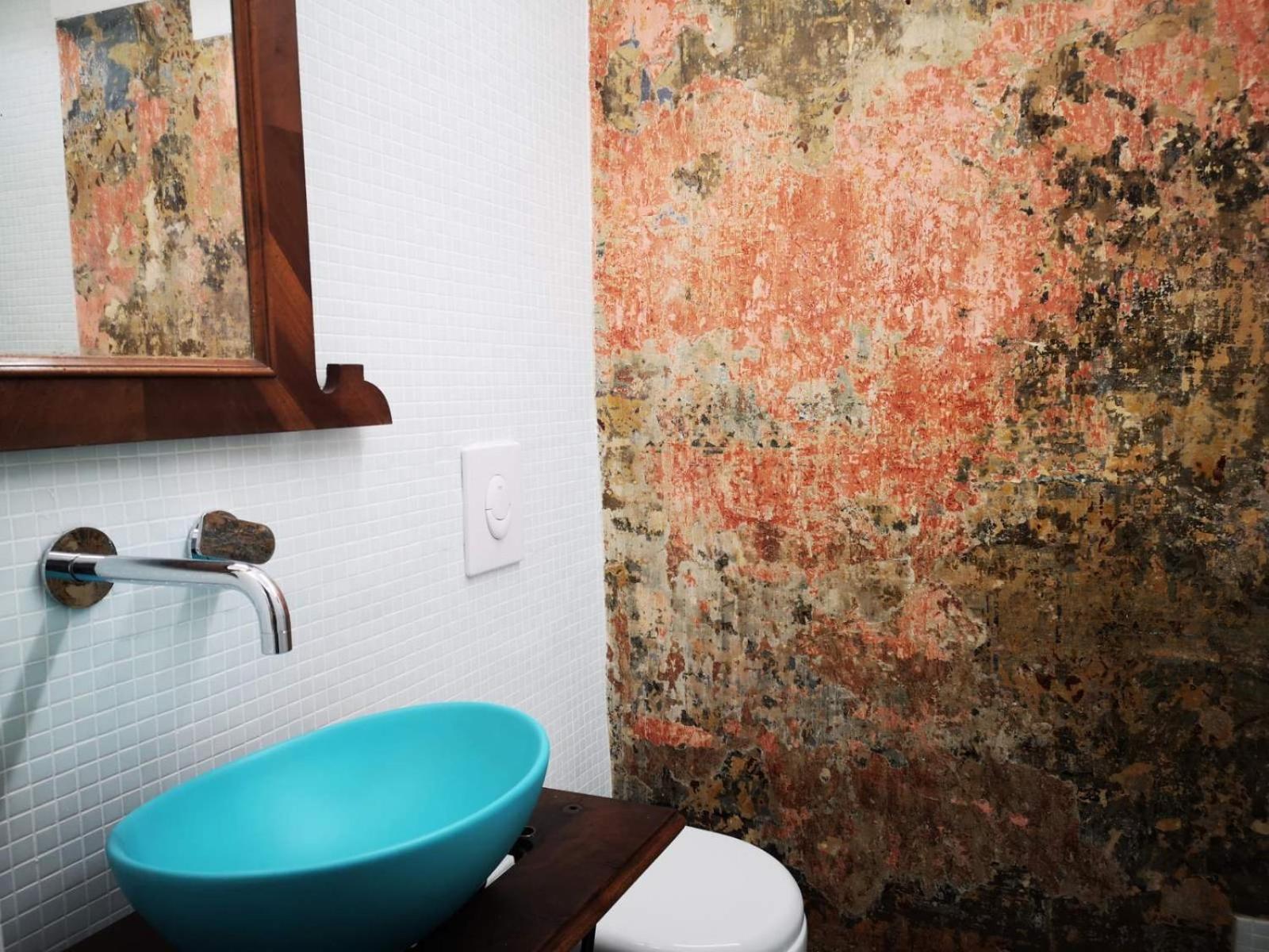 Studio Apartment - Photo 14