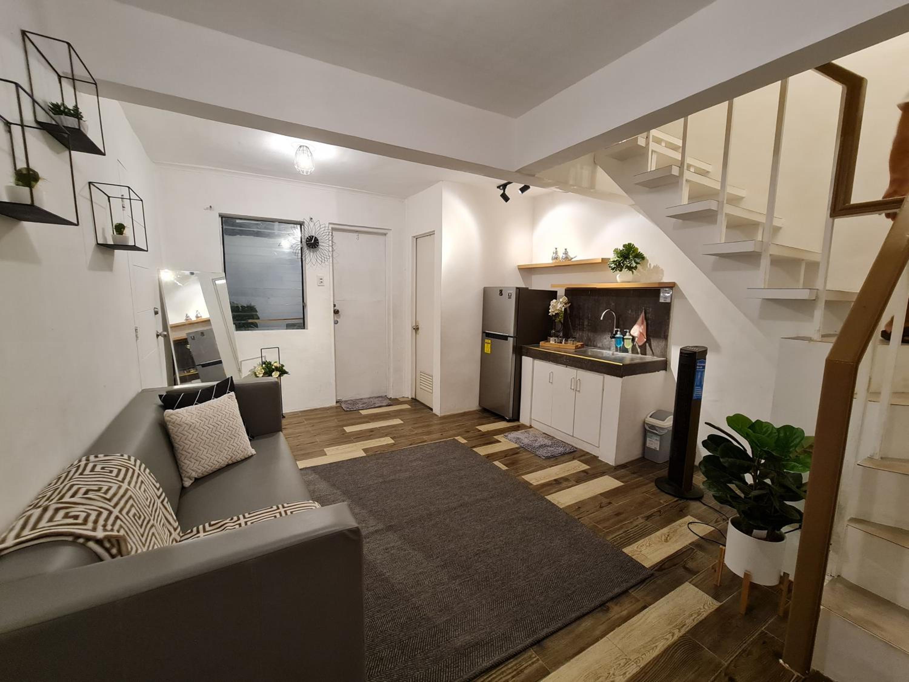 Three-Bedroom Apartment - Photo 13