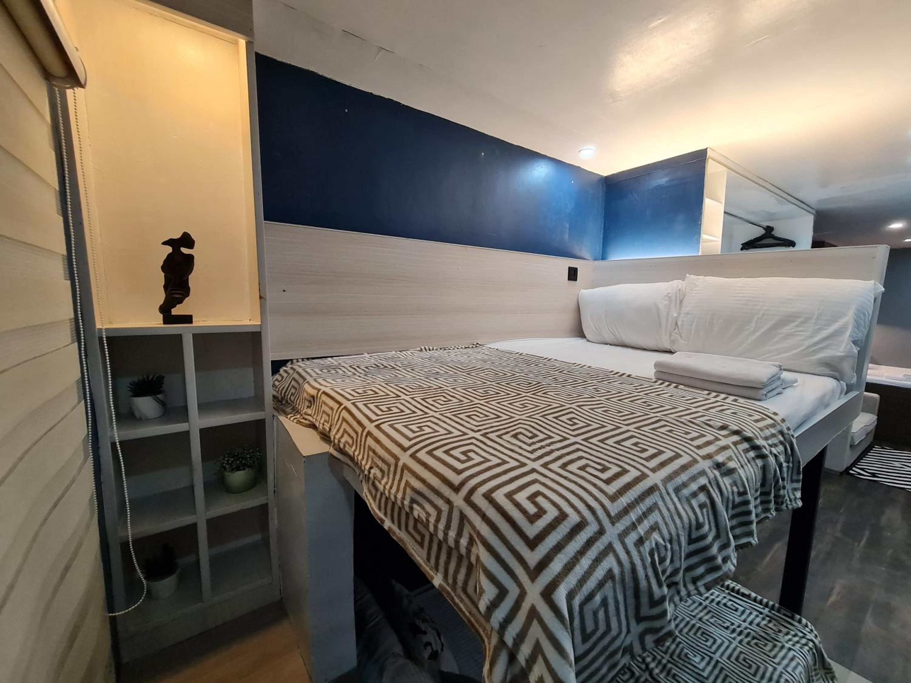 Three-Bedroom Apartment - Photo 14