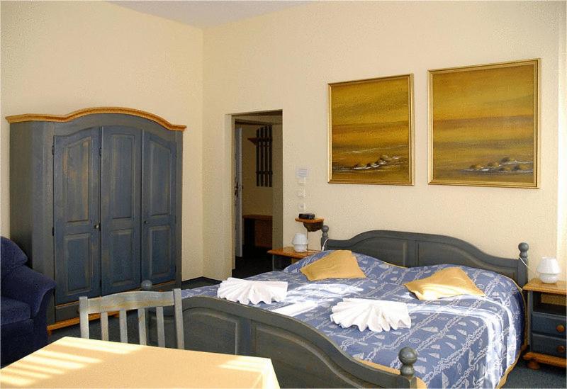Double Room photo 3