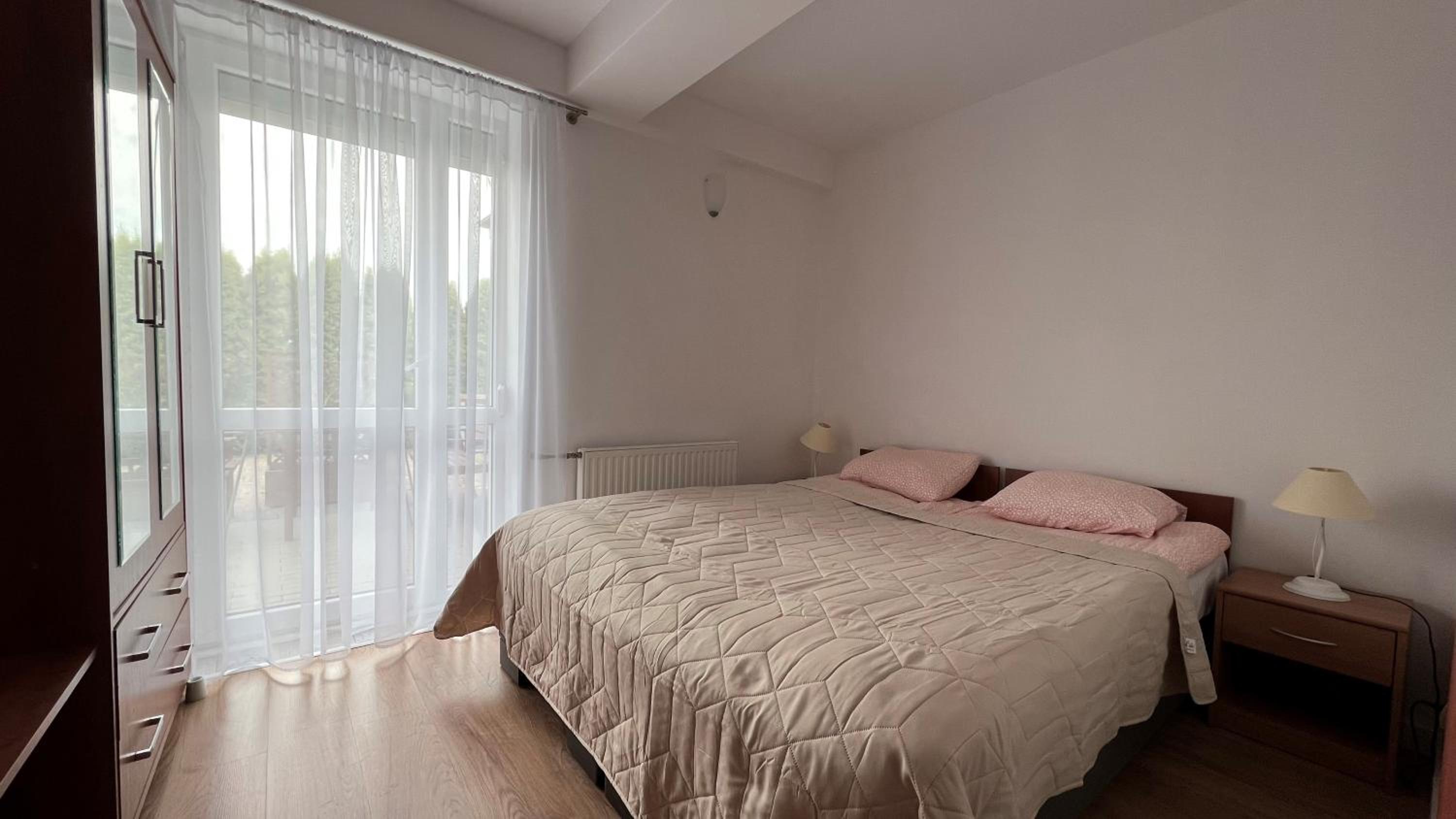 Studio Apartment photo 2