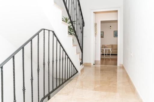 Three-Bedroom Apartment with Balcony