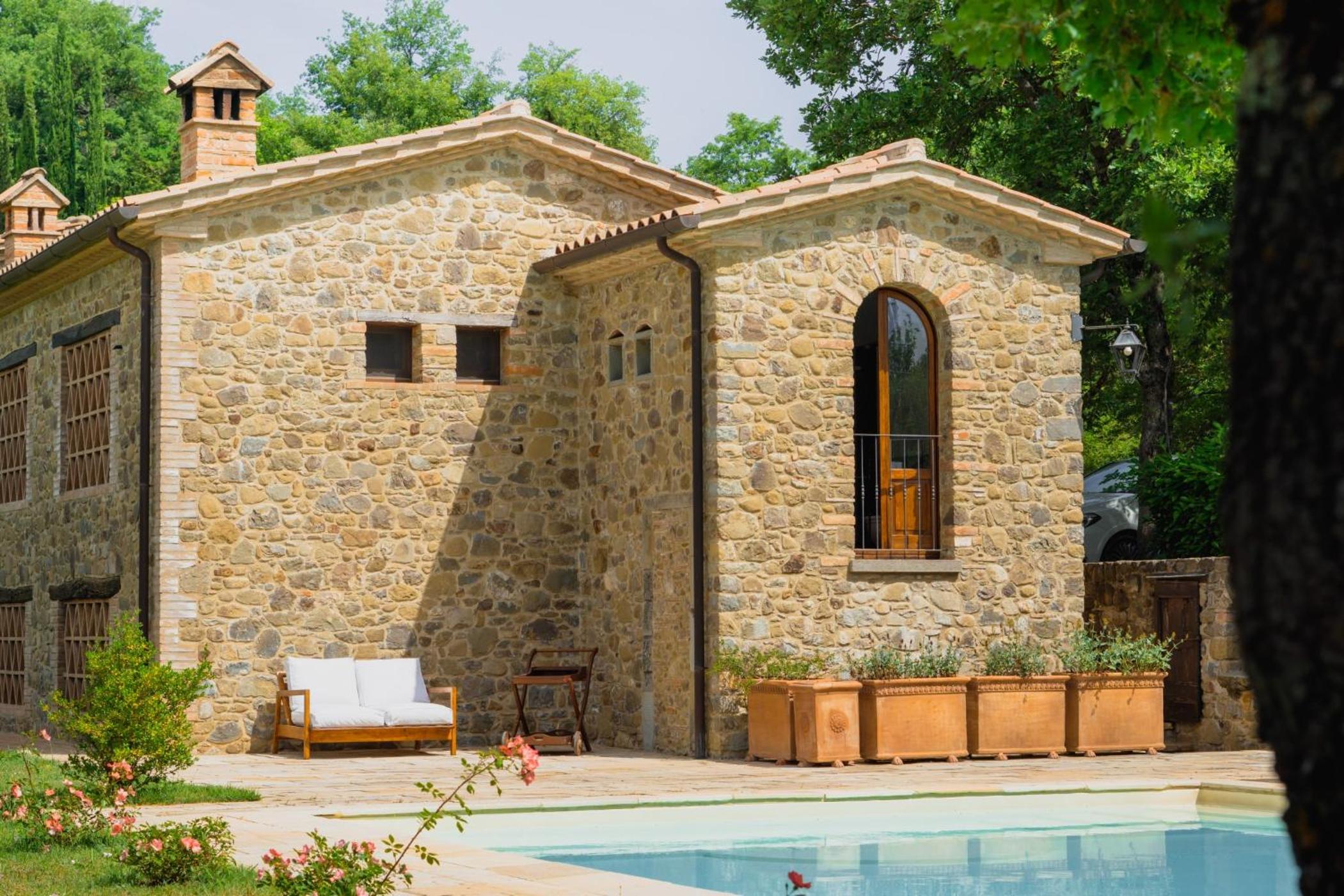 Villa photo 3