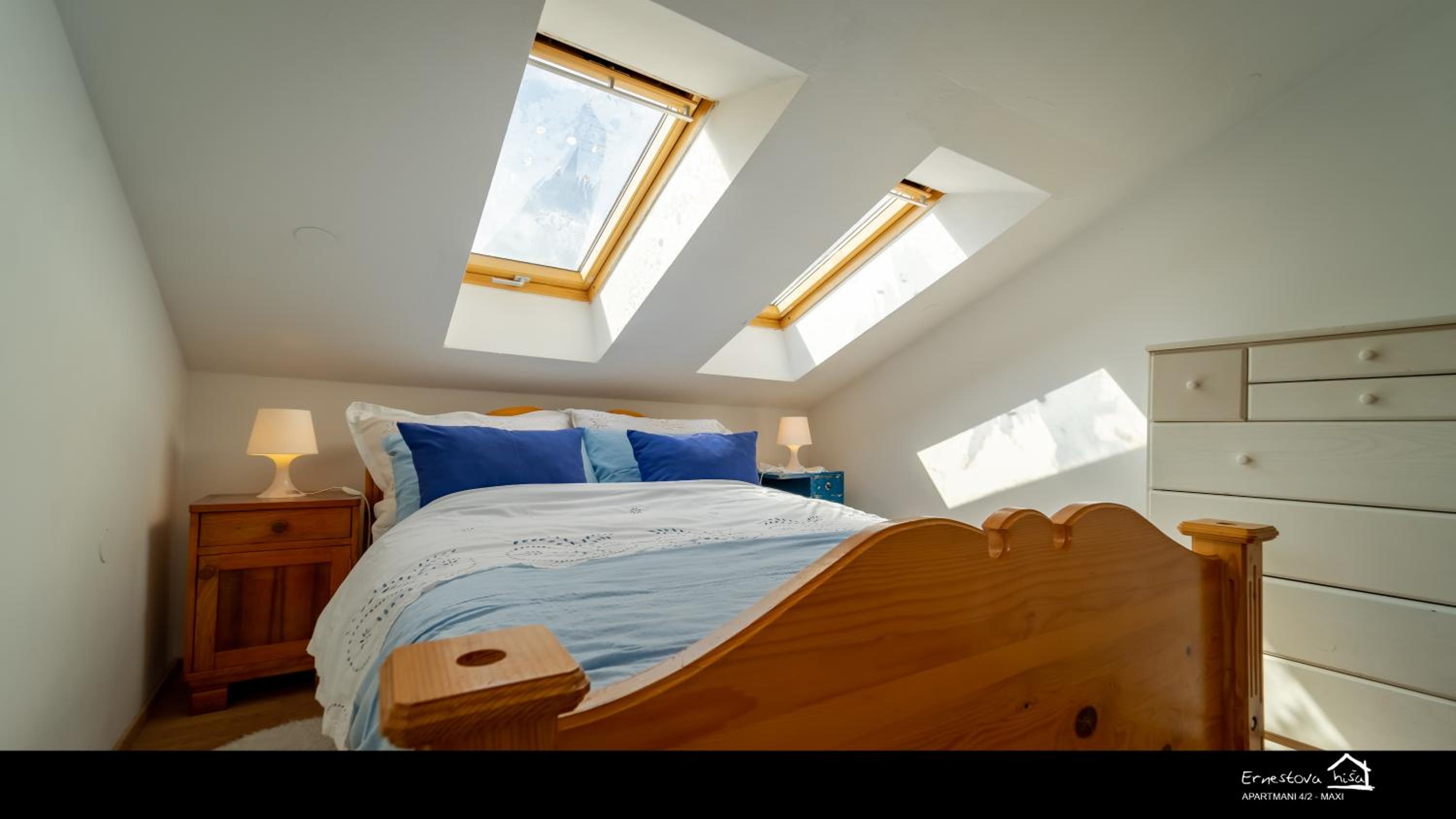 Two-Bedroom Apartment - Photo 3