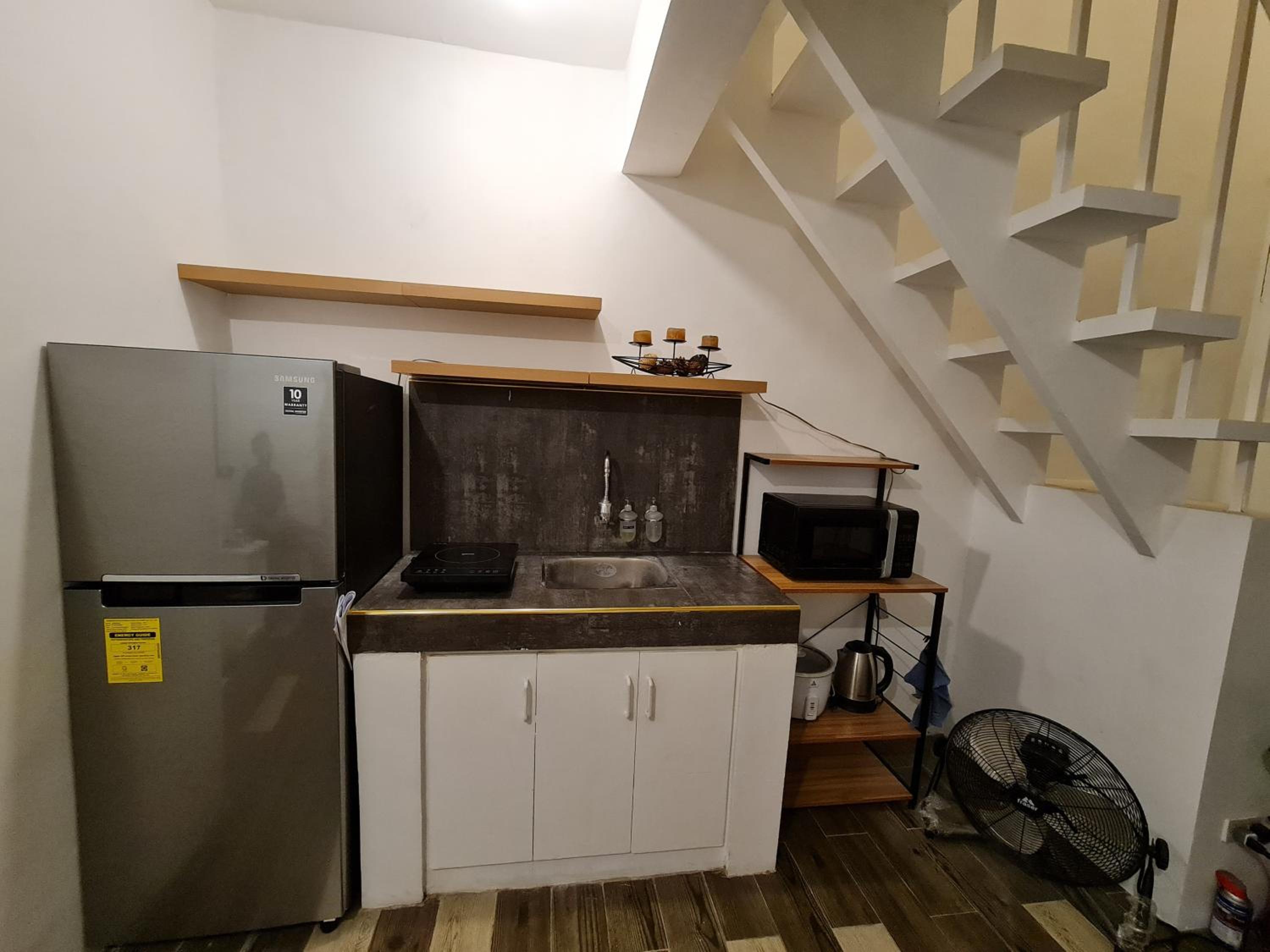 Three-Bedroom Apartment - Photo 7
