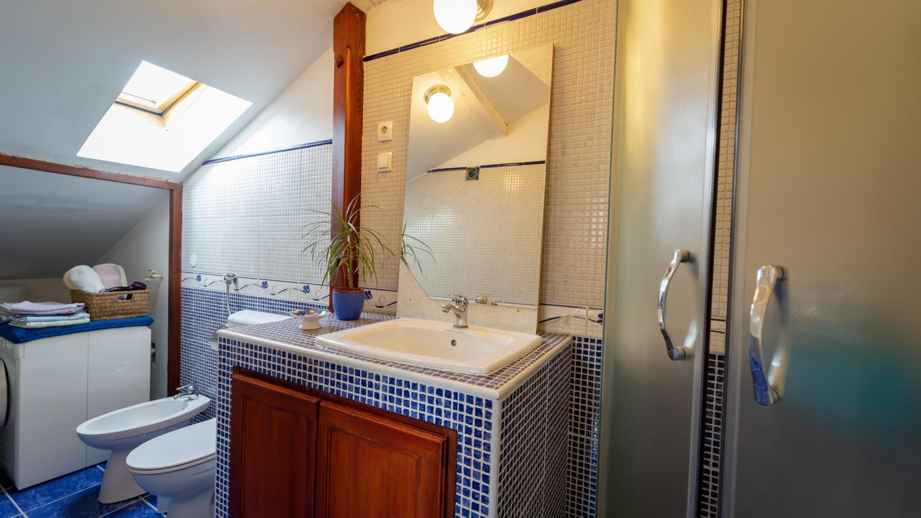 Two-Bedroom Apartment - Photo 5