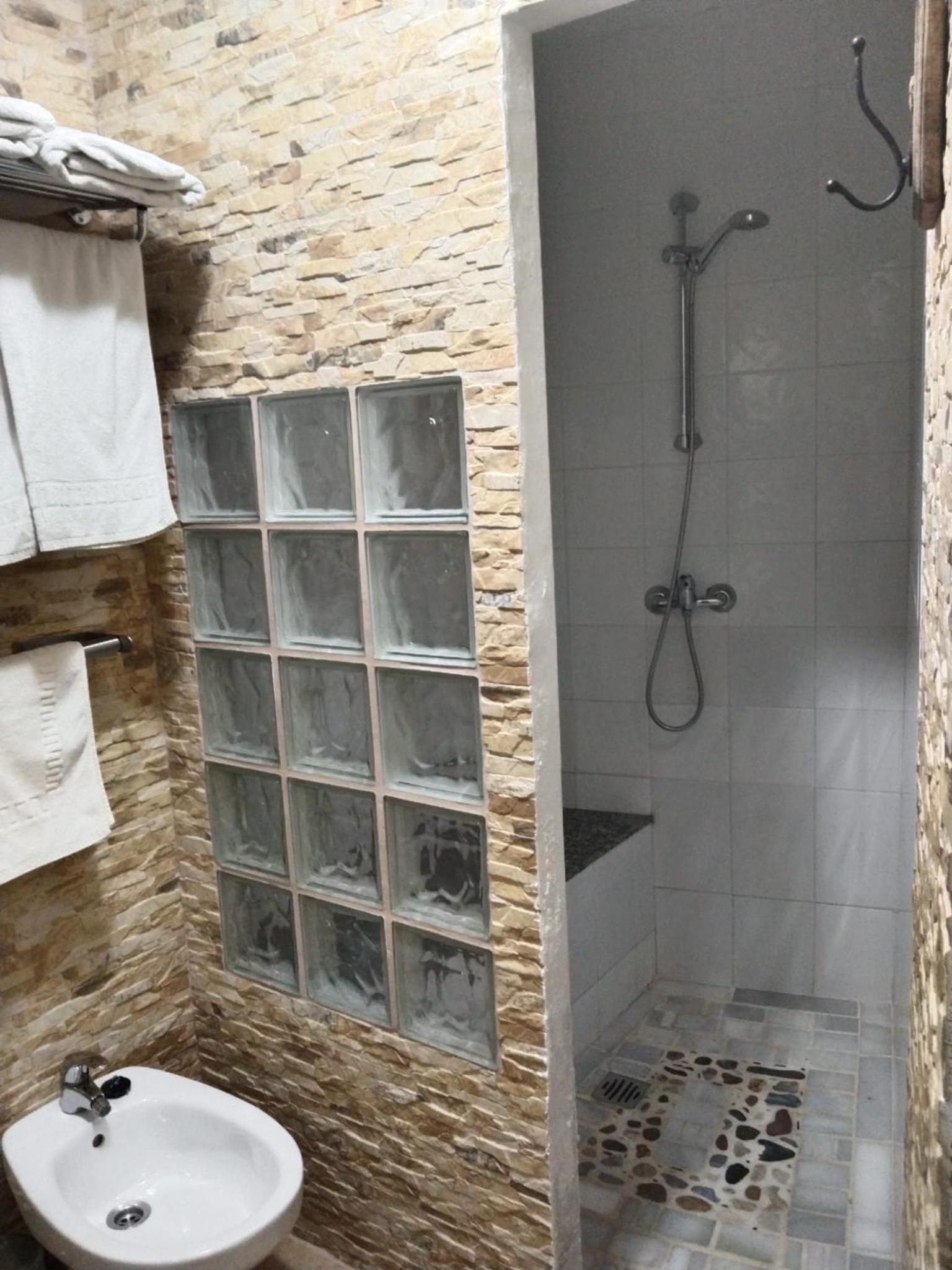 Double Room with Patio photo 3