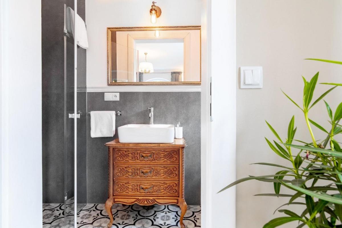 Superior Apartment photo 3