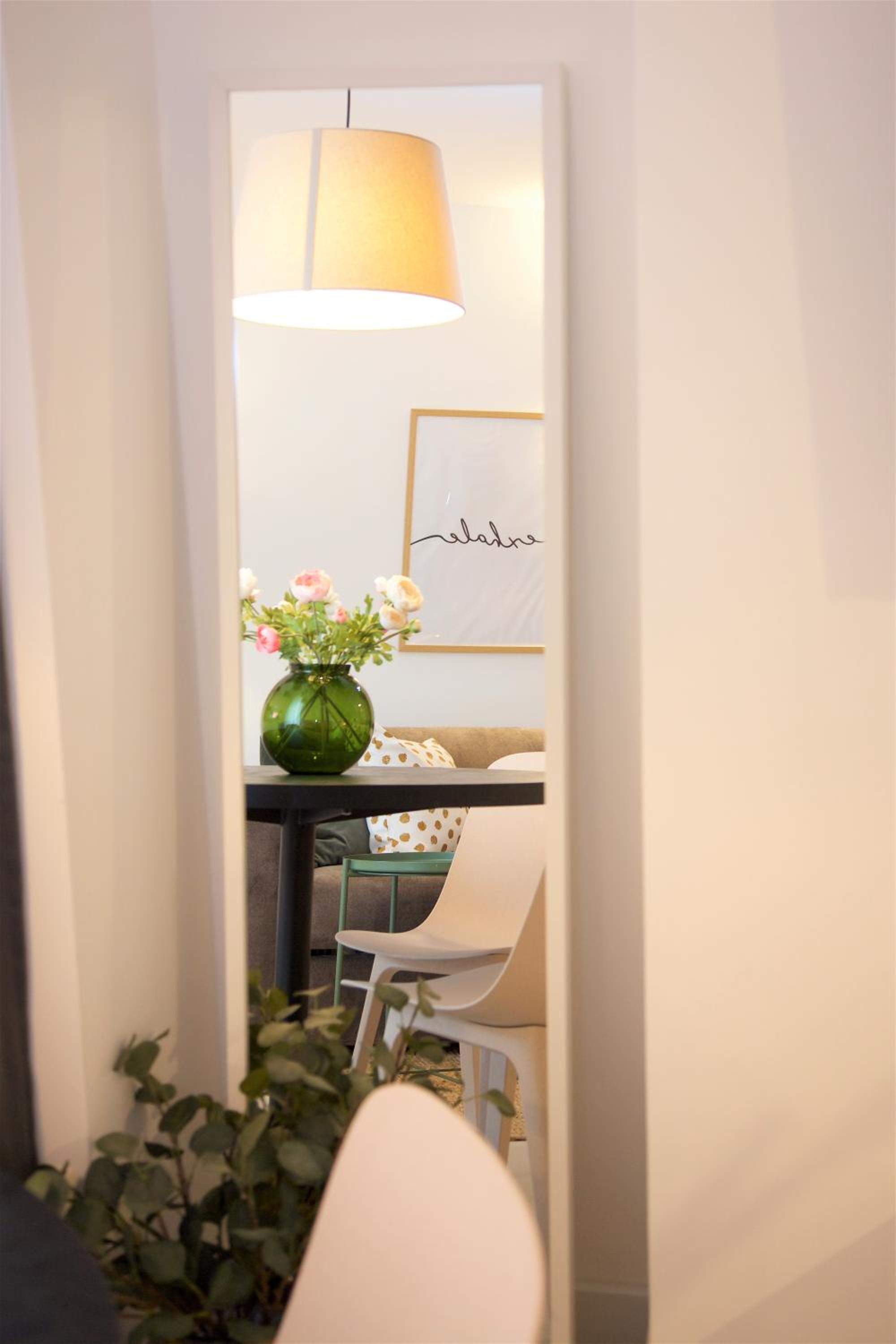 One-Bedroom Apartment - Photo 25