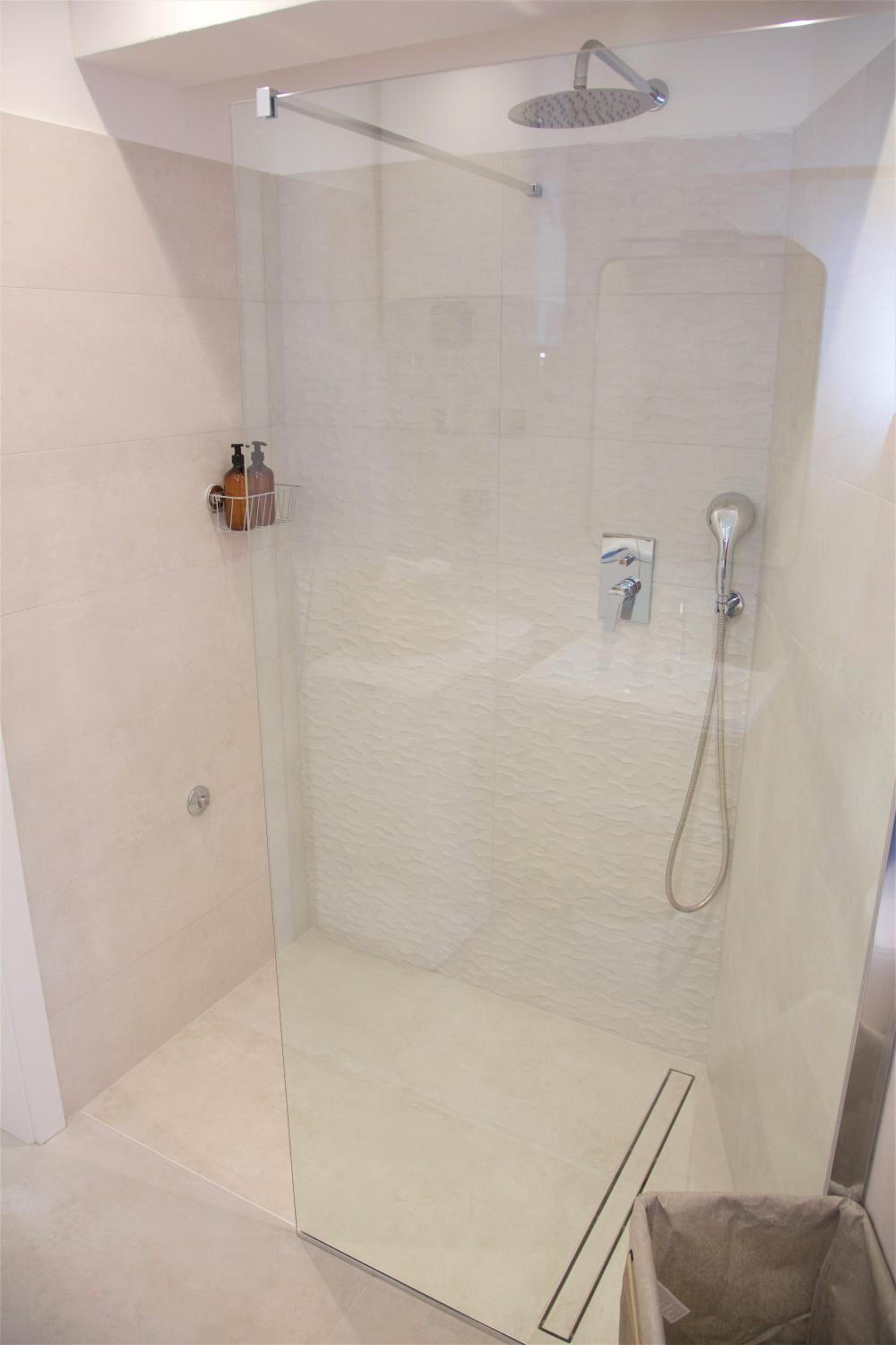 One-Bedroom Apartment - Photo 20