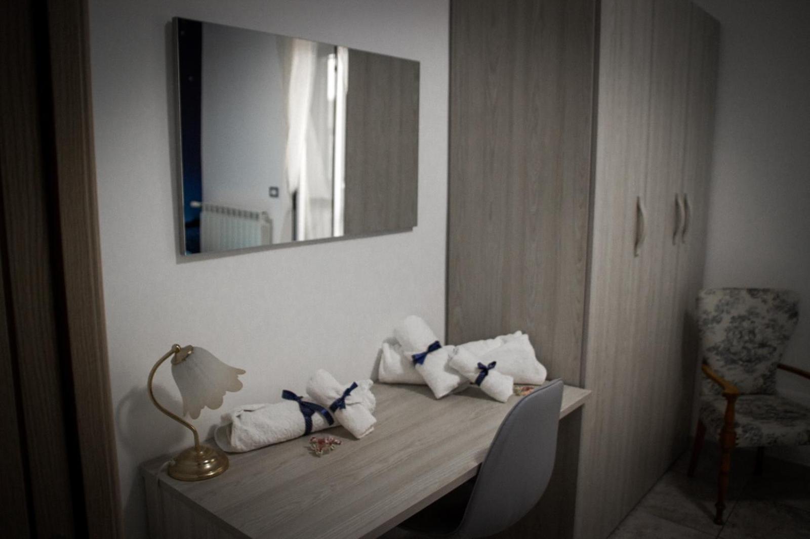 One-Bedroom House photo 2