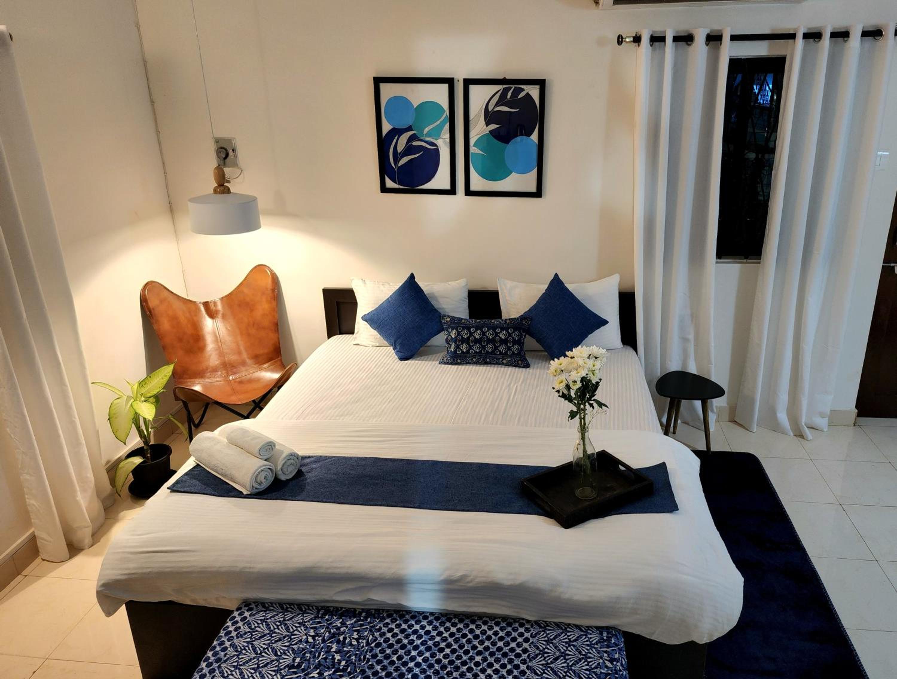 King Room with Balcony photo 3