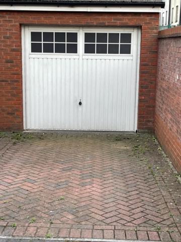 Three-Bedroom House - Photo 13