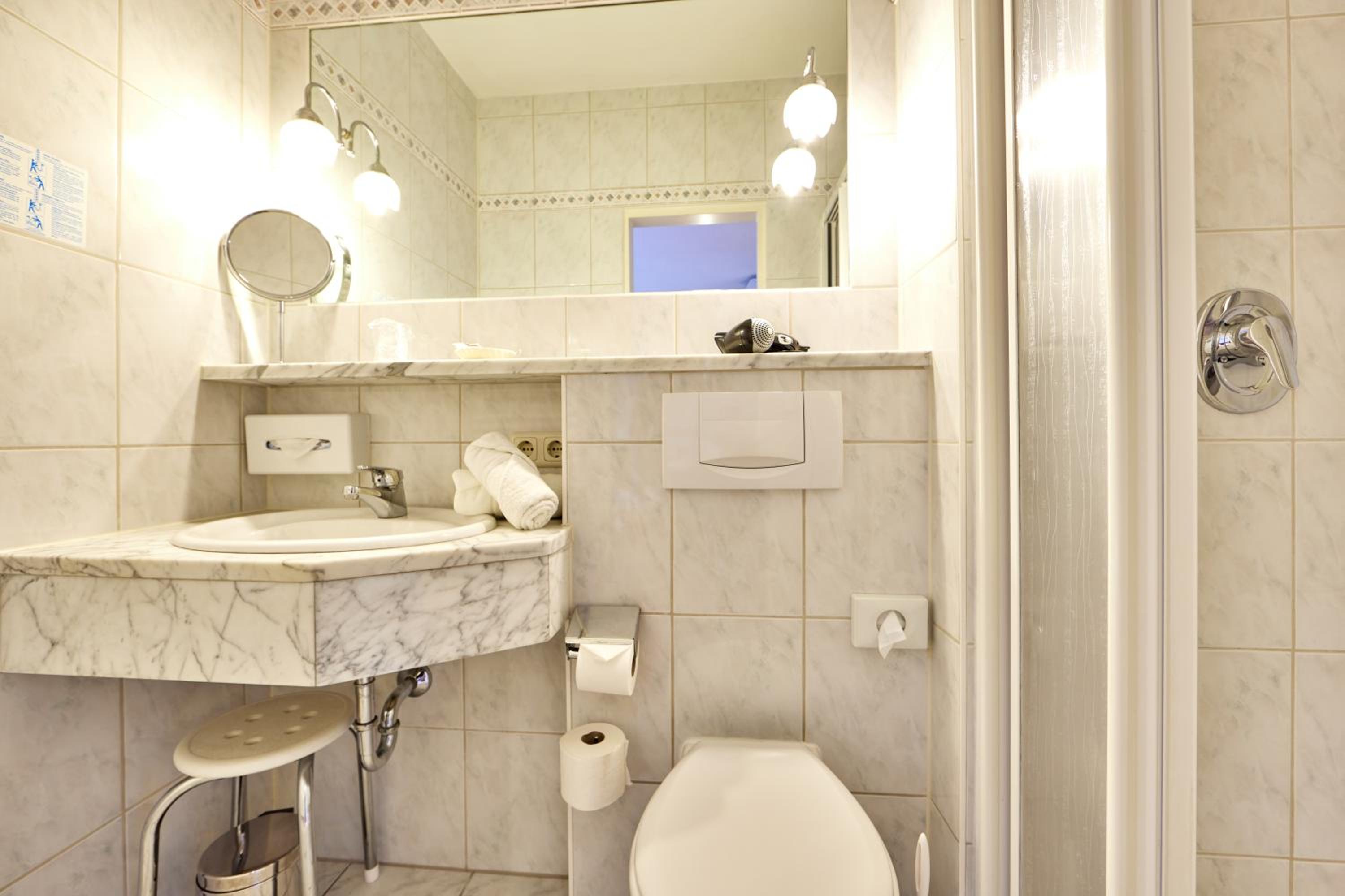 Single Room photo 2