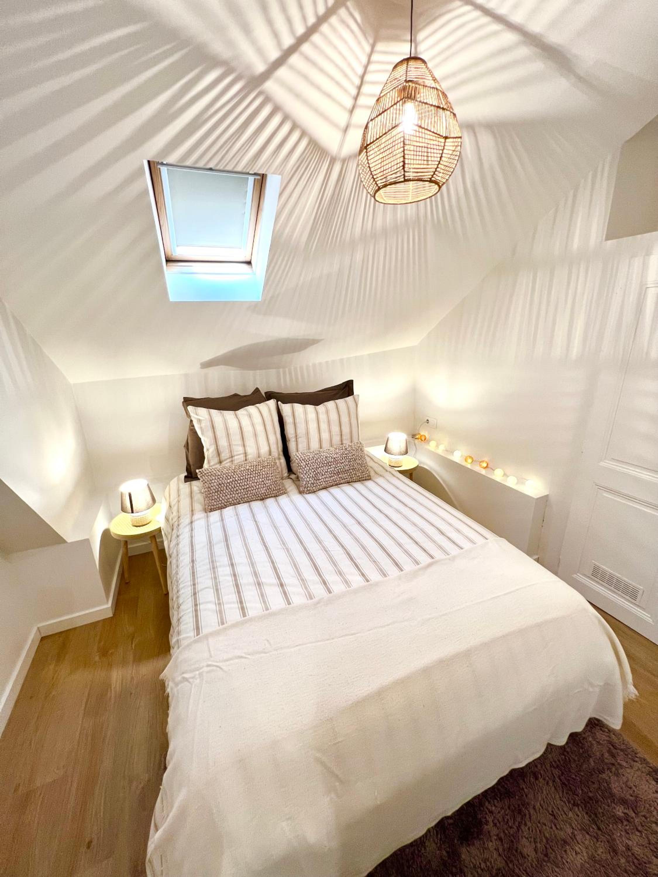 One-Bedroom Apartment - Photo 1