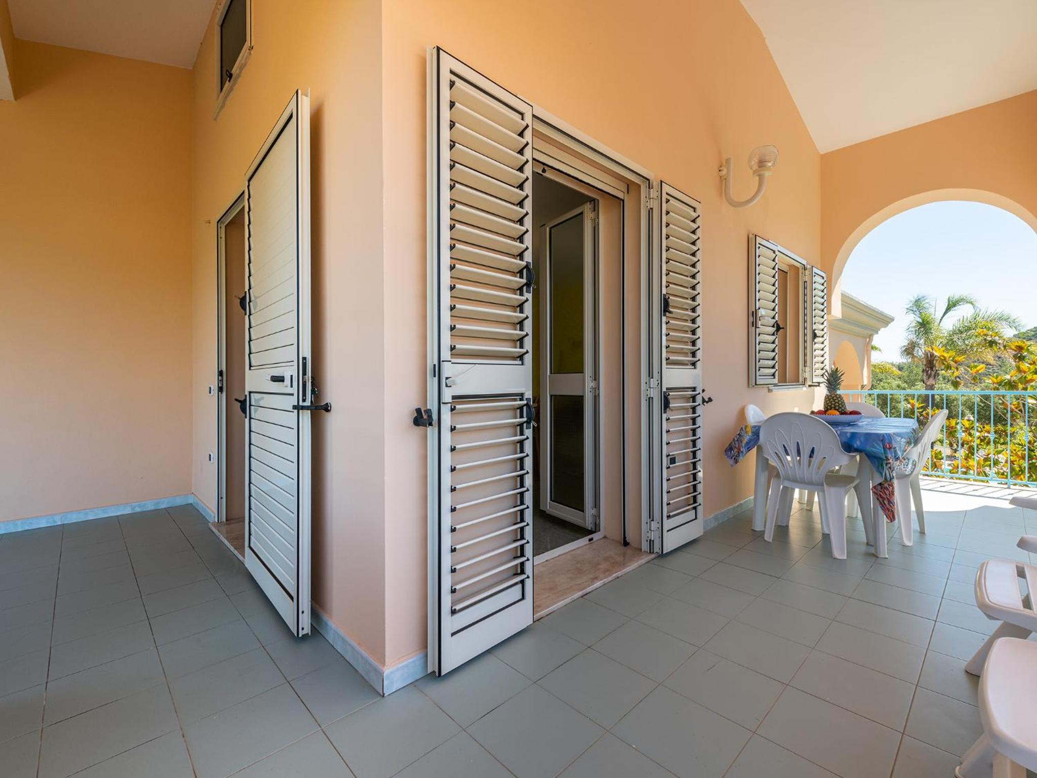 Superior Apartment photo 3