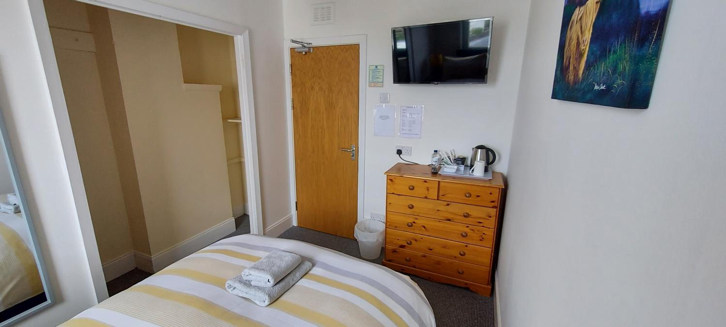 Small Double Room photo 2