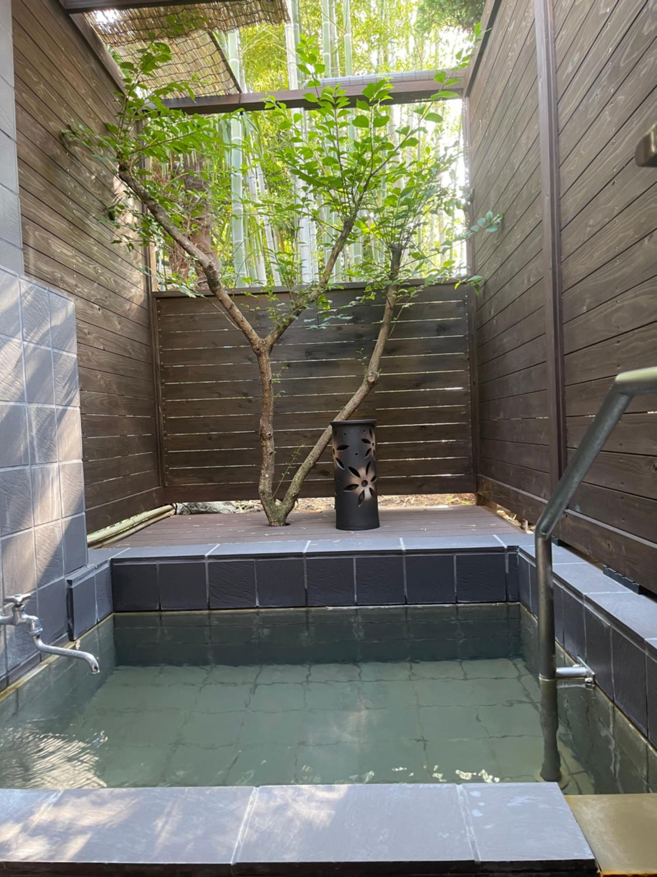 Room with Tatami Area and Open-Air Bath photo 2