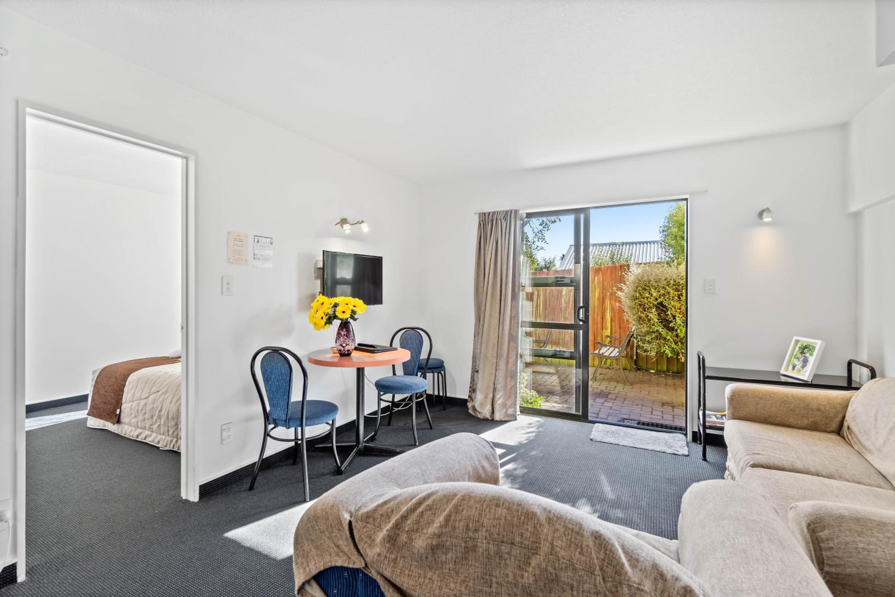 Two-Bedroom Apartment - Ground Floor  photo 3