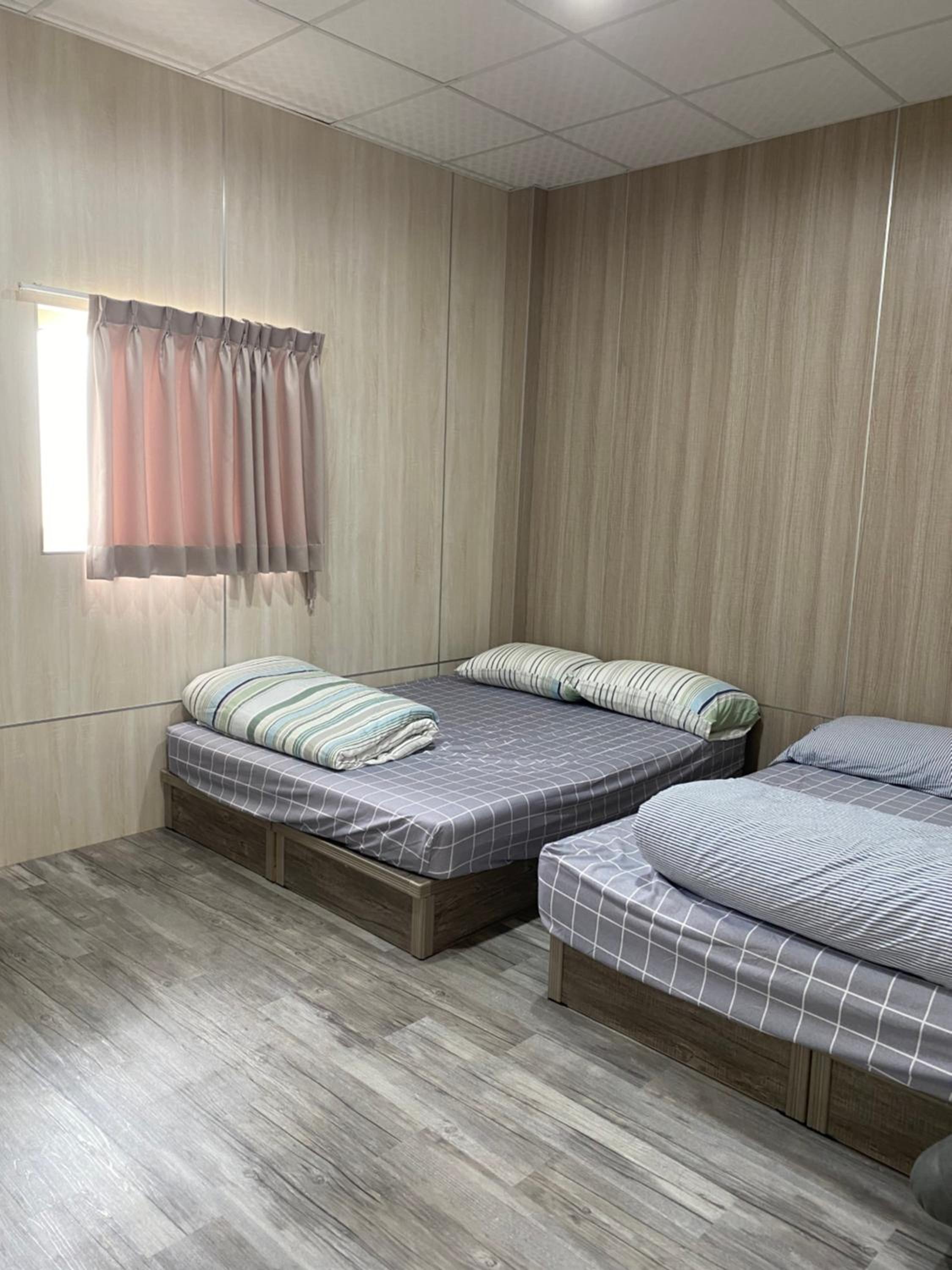 Twin Room with Shared Toilet photo 3