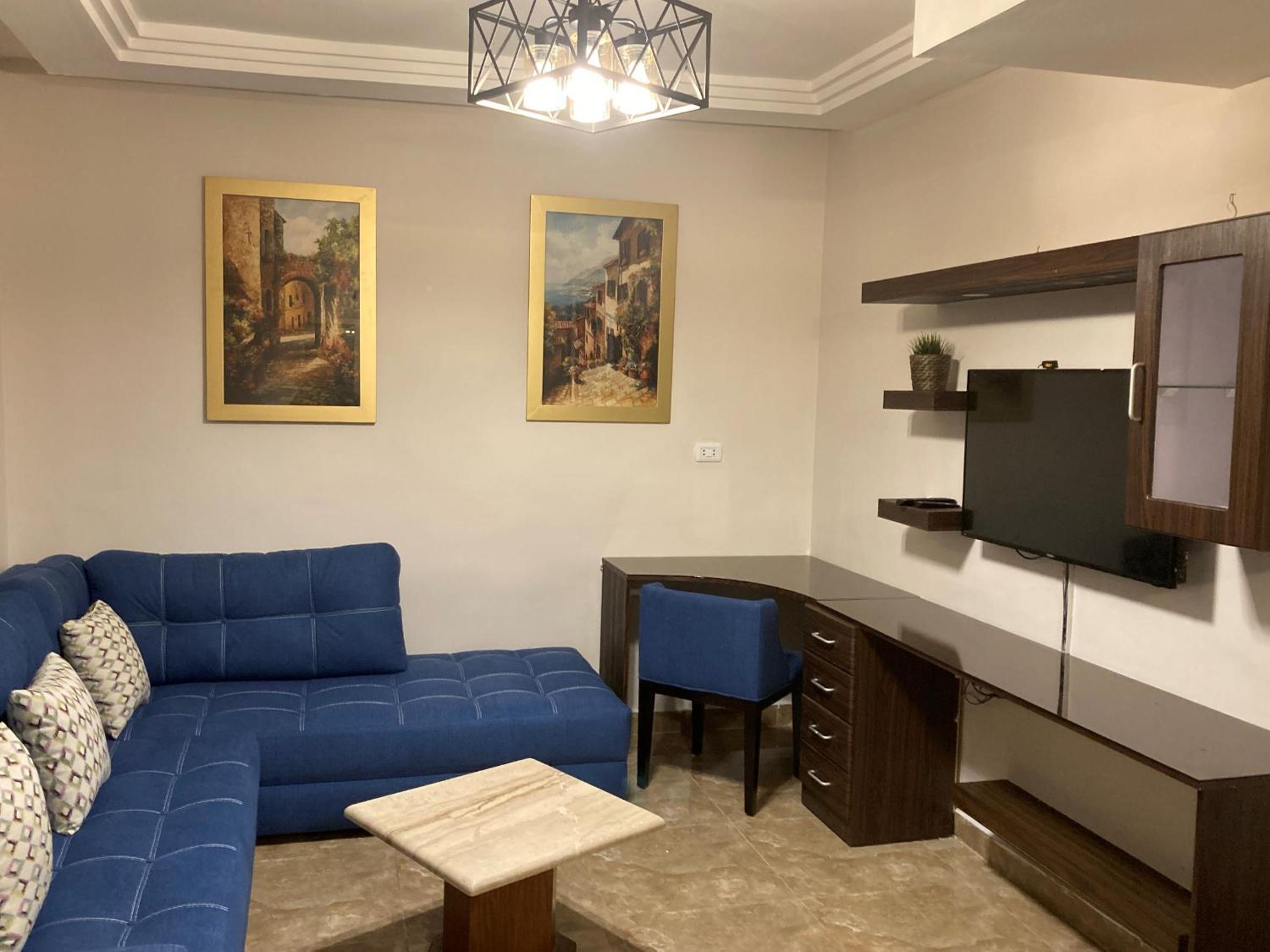 Apartment - Photo 2