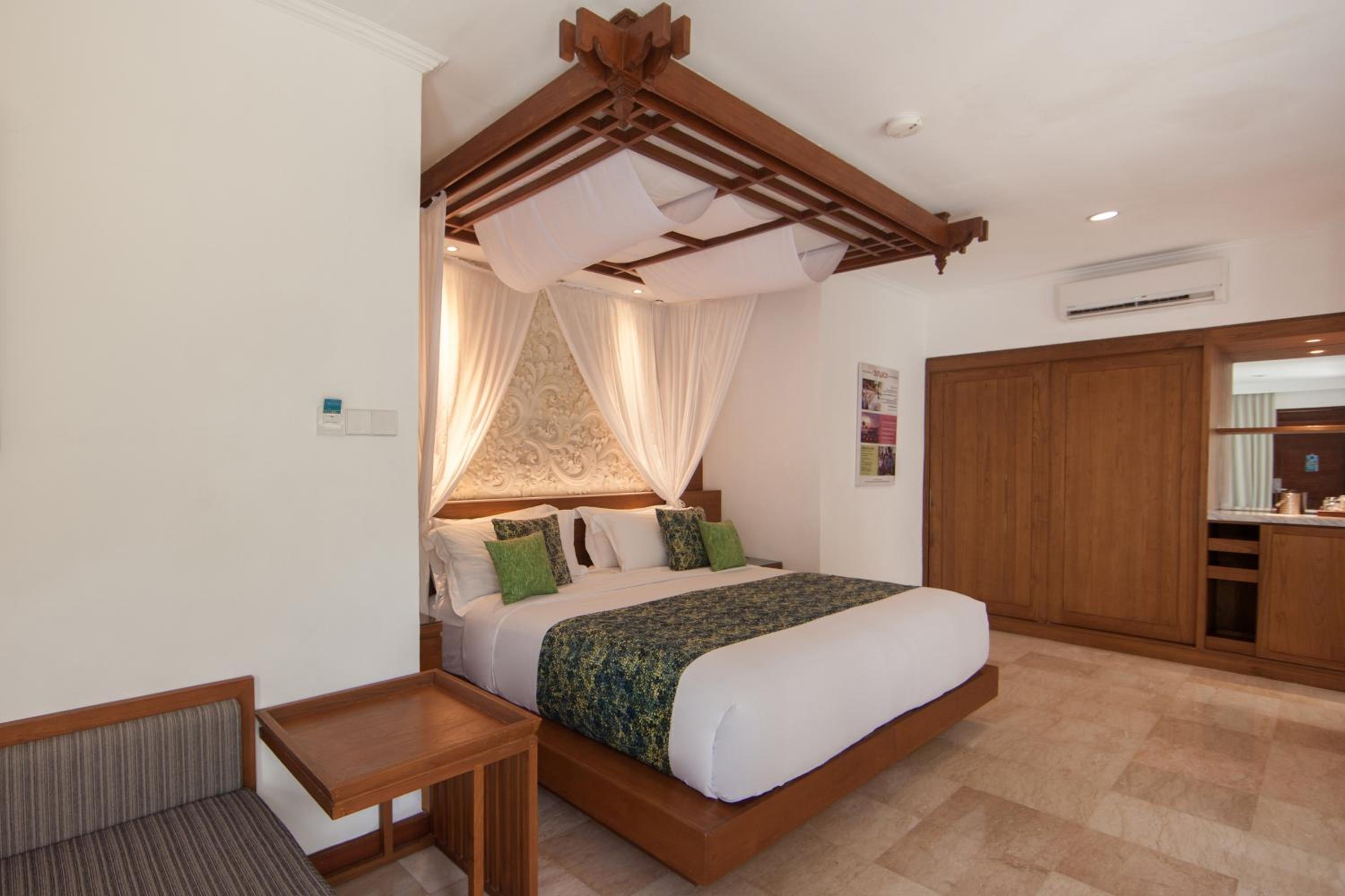 Premier Pool Villa - Photo 7