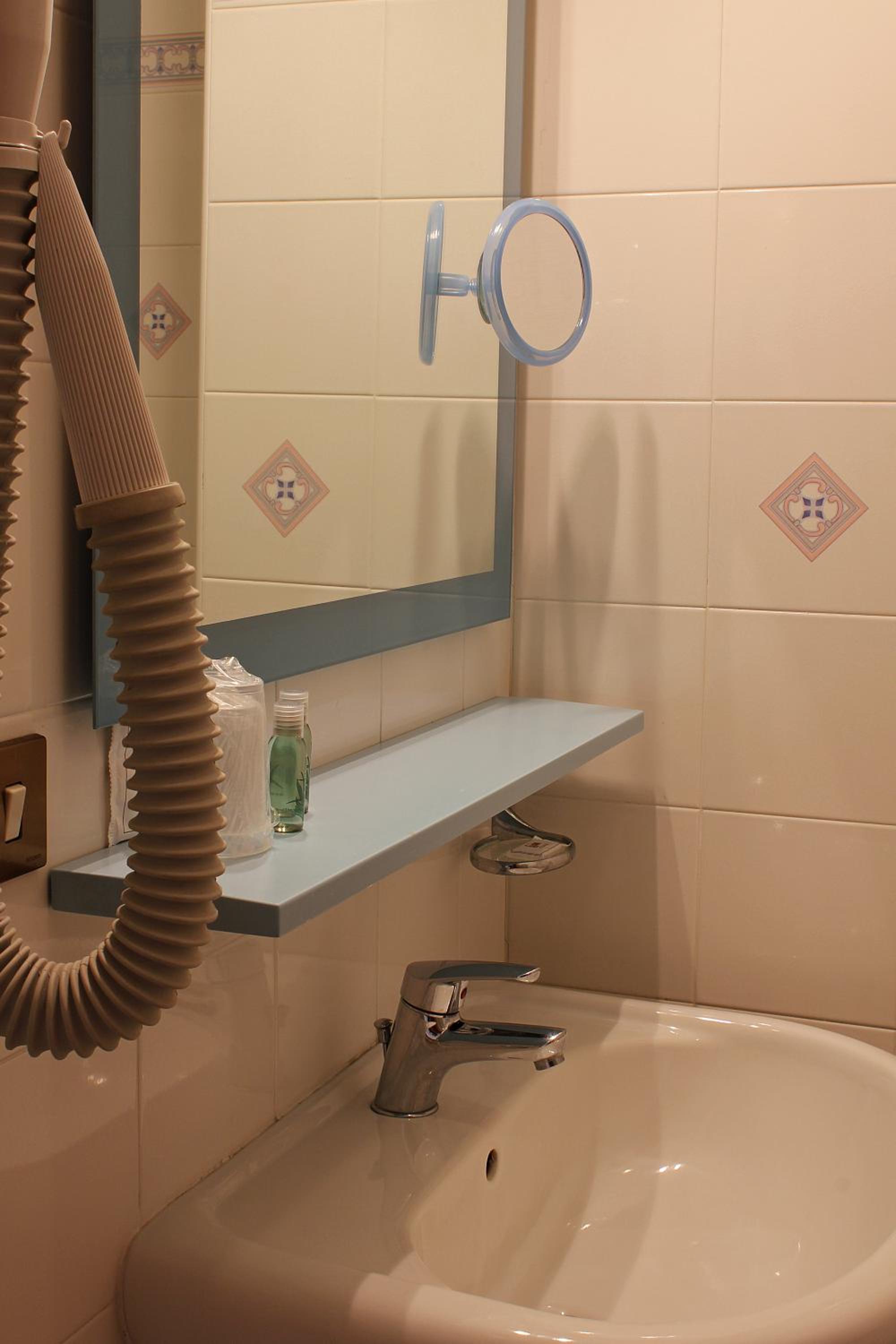 Twin Room photo 2