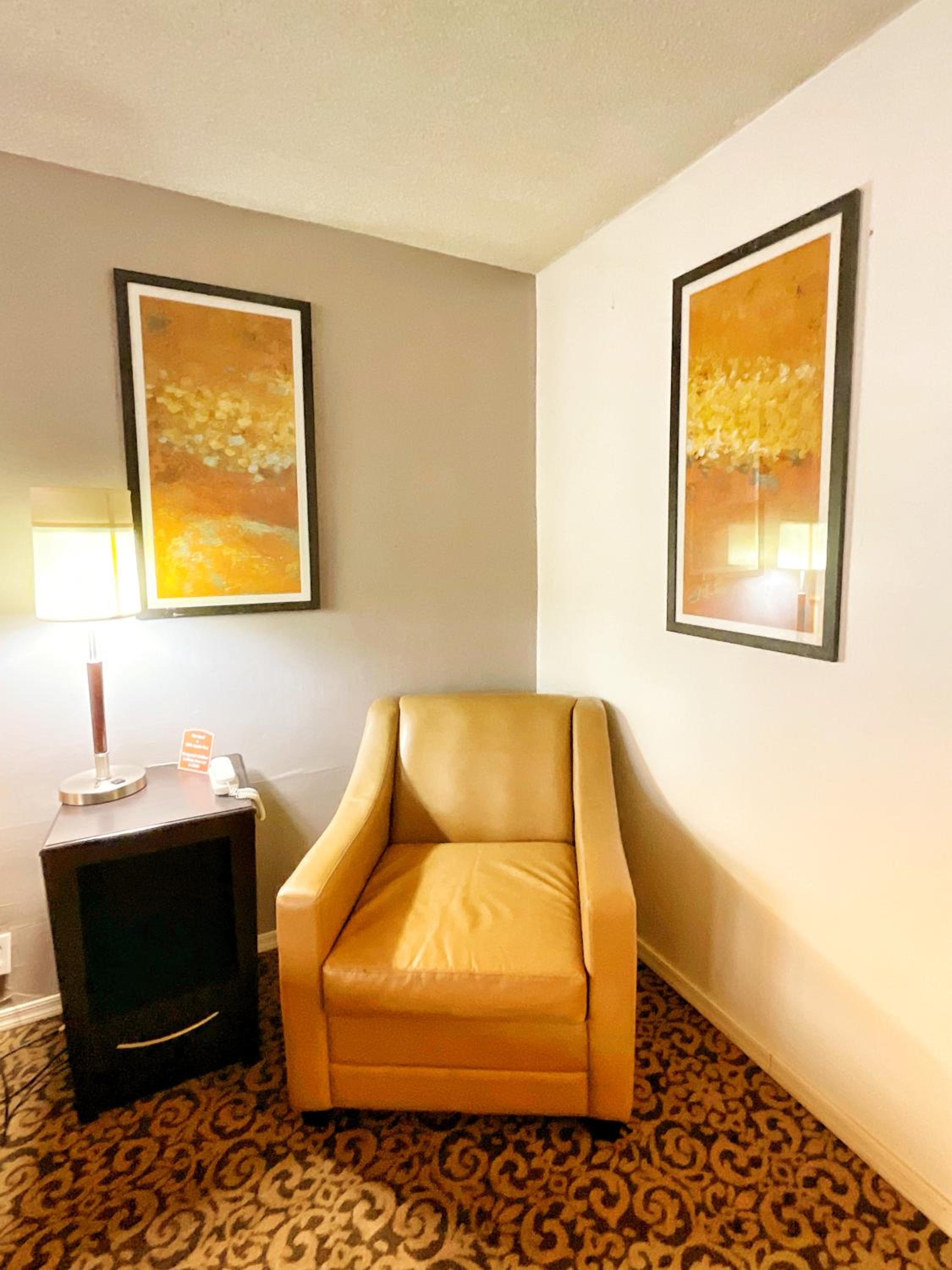Double Room with Two Double Beds photo 1