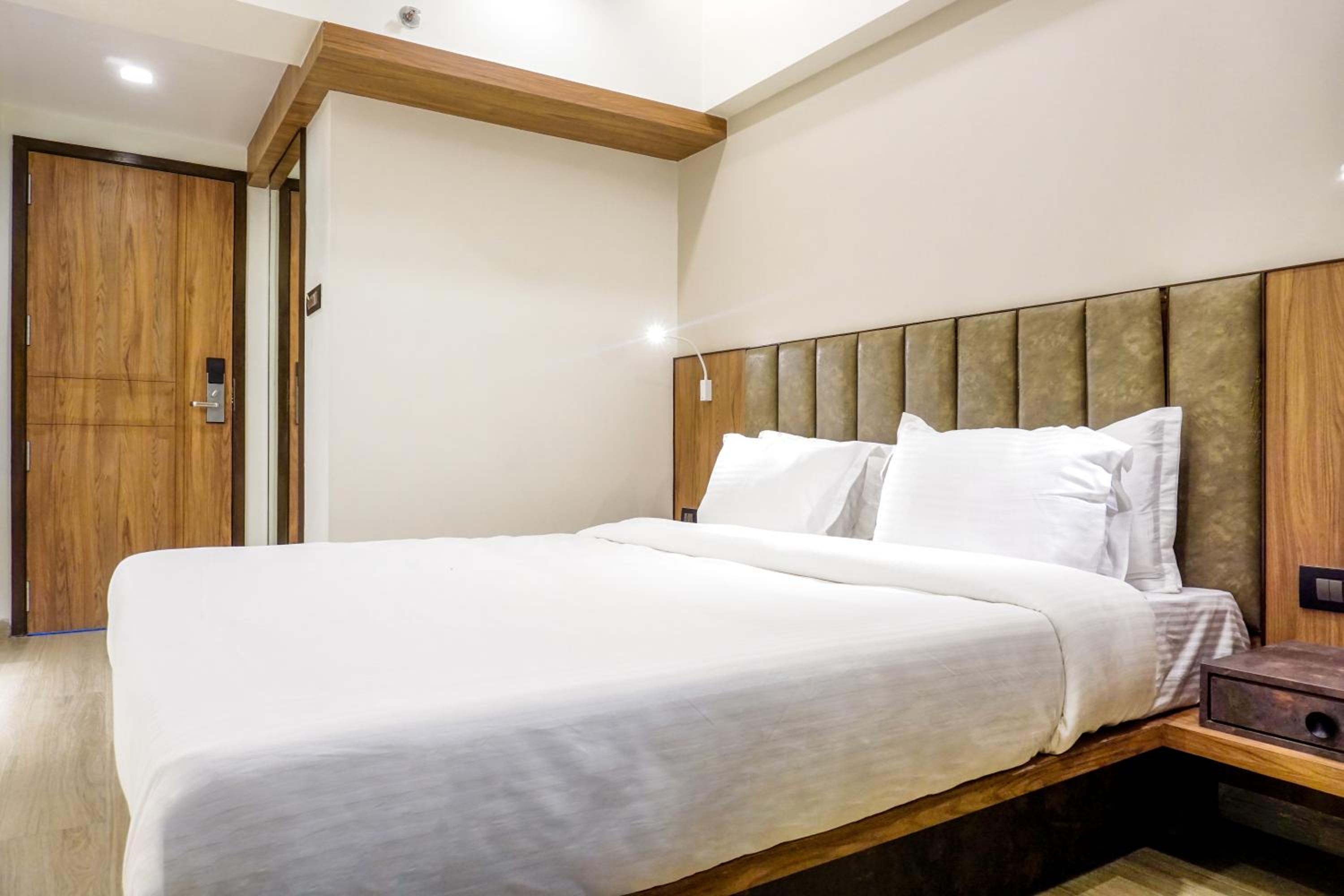 Superior Double Room - Photo 4