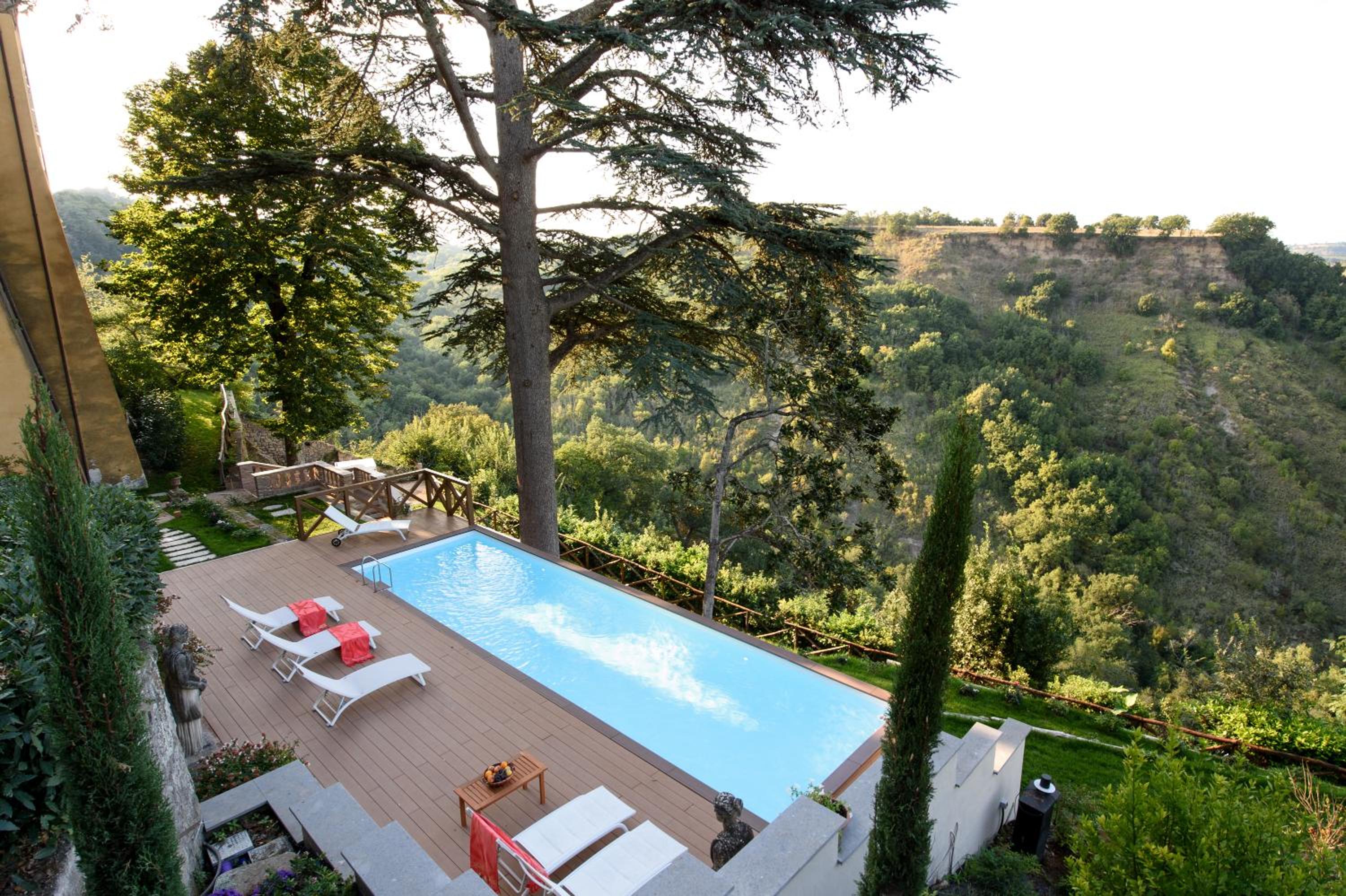 Two-Bedroom Villa - Photo 18