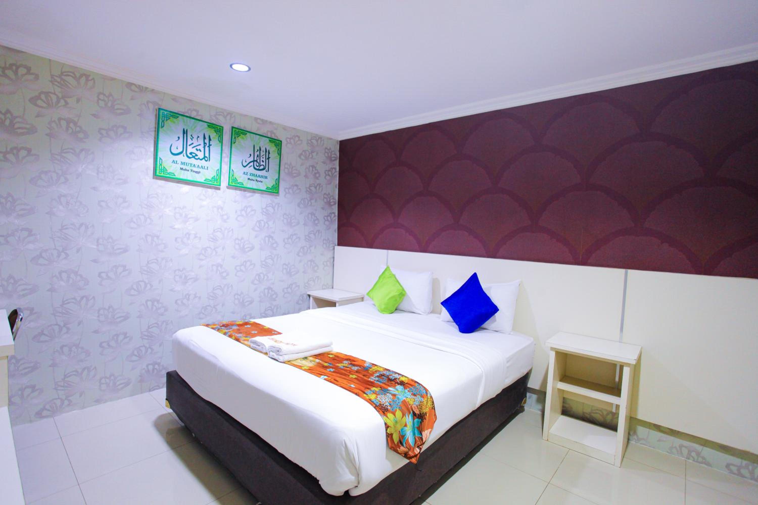 Standard Double Room - Photo 2