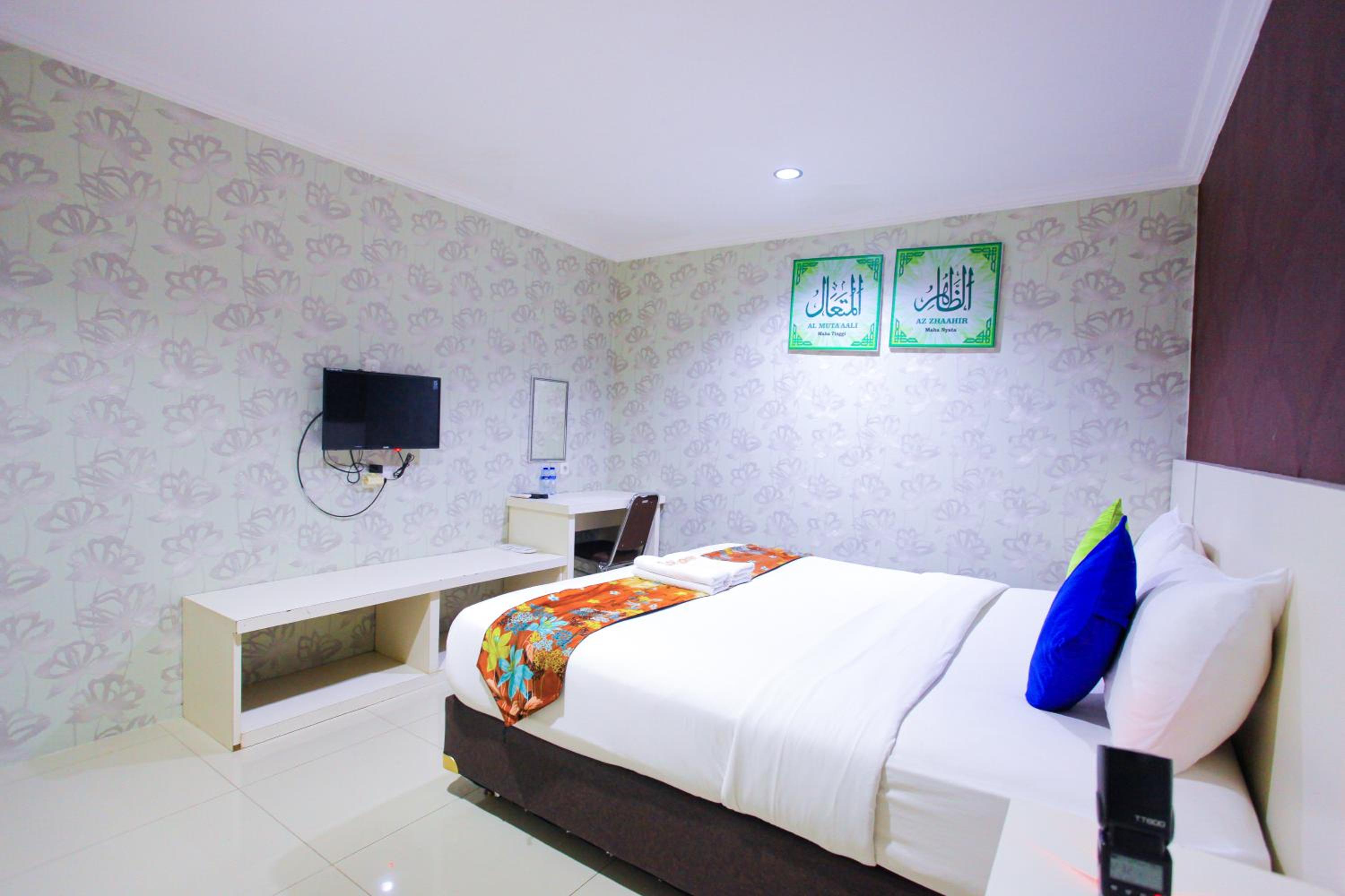 Standard Double Room - Photo 1