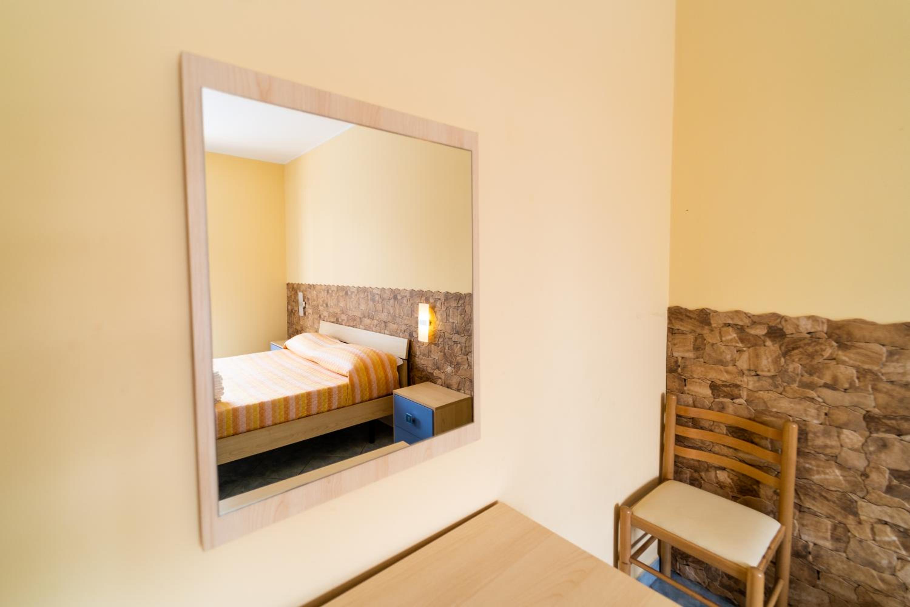 One-Bedroom Apartment with Private Pool  photo 2