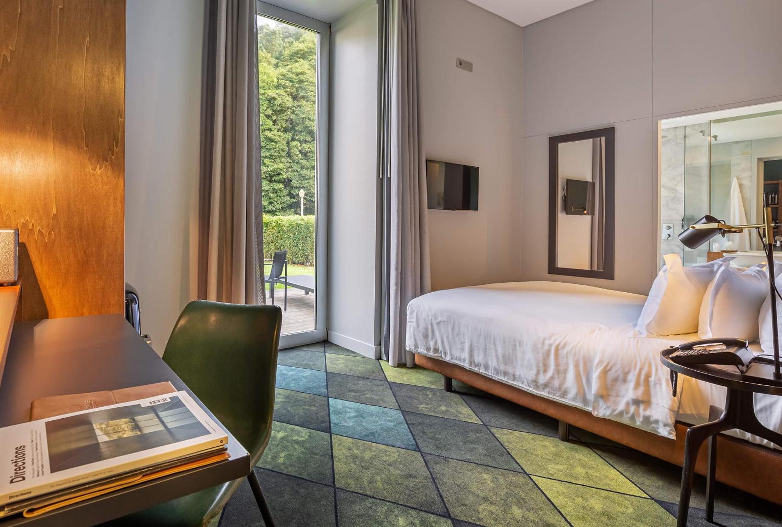 Premium Double Room with Terrace photo 3