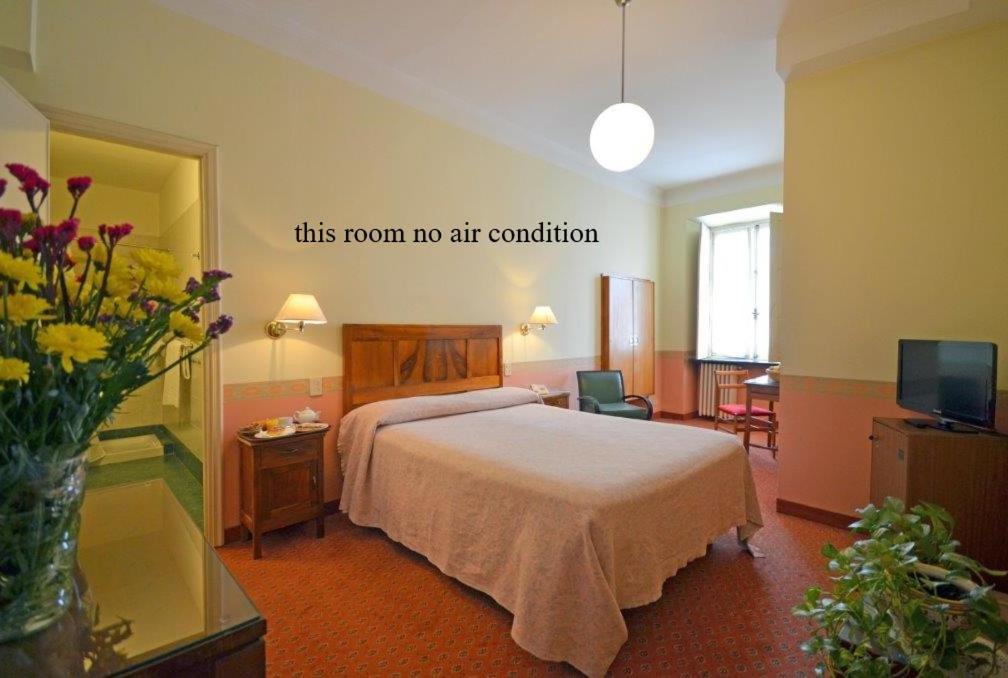 Basic Double or Twin Room