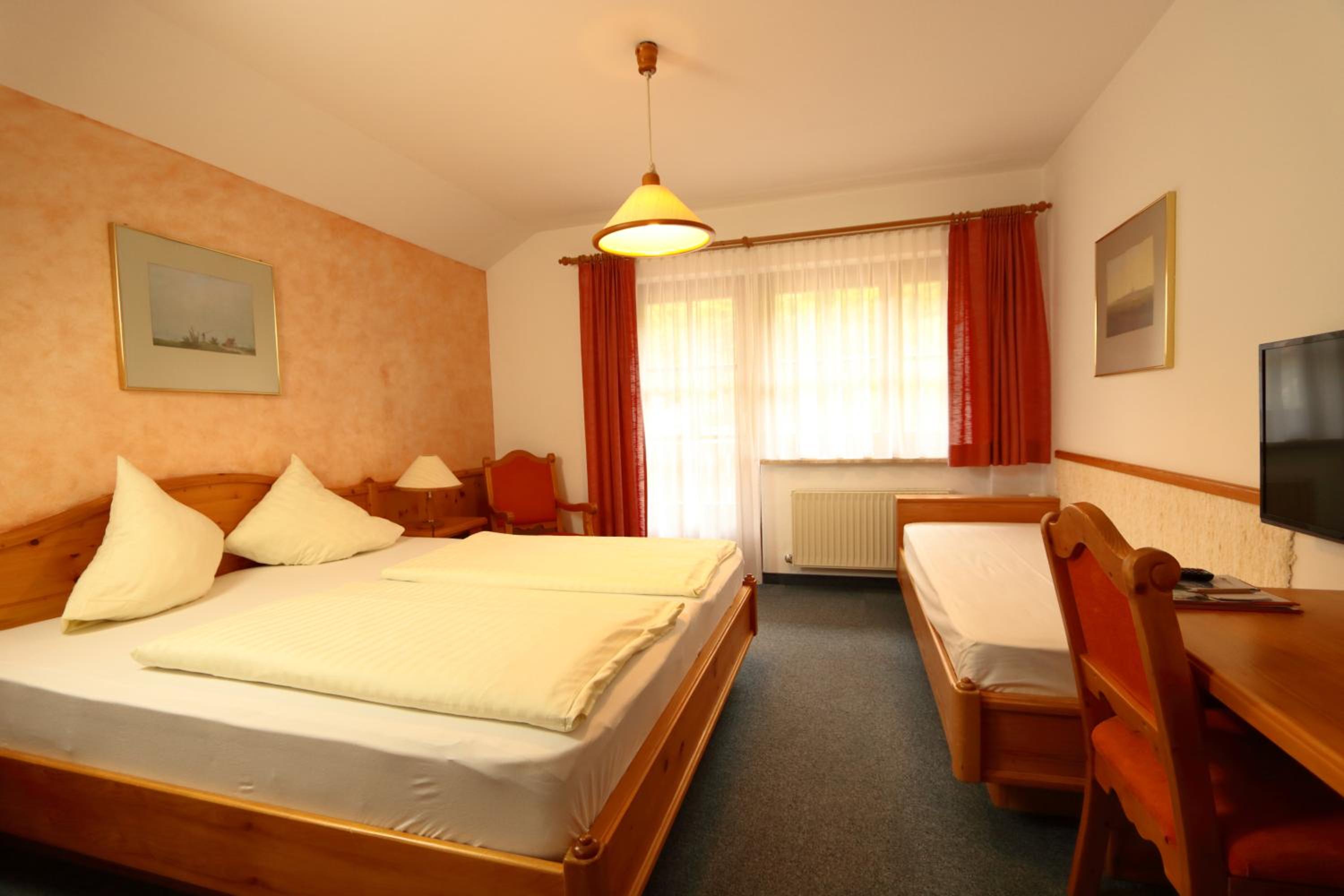 Superior Triple Room photo 1