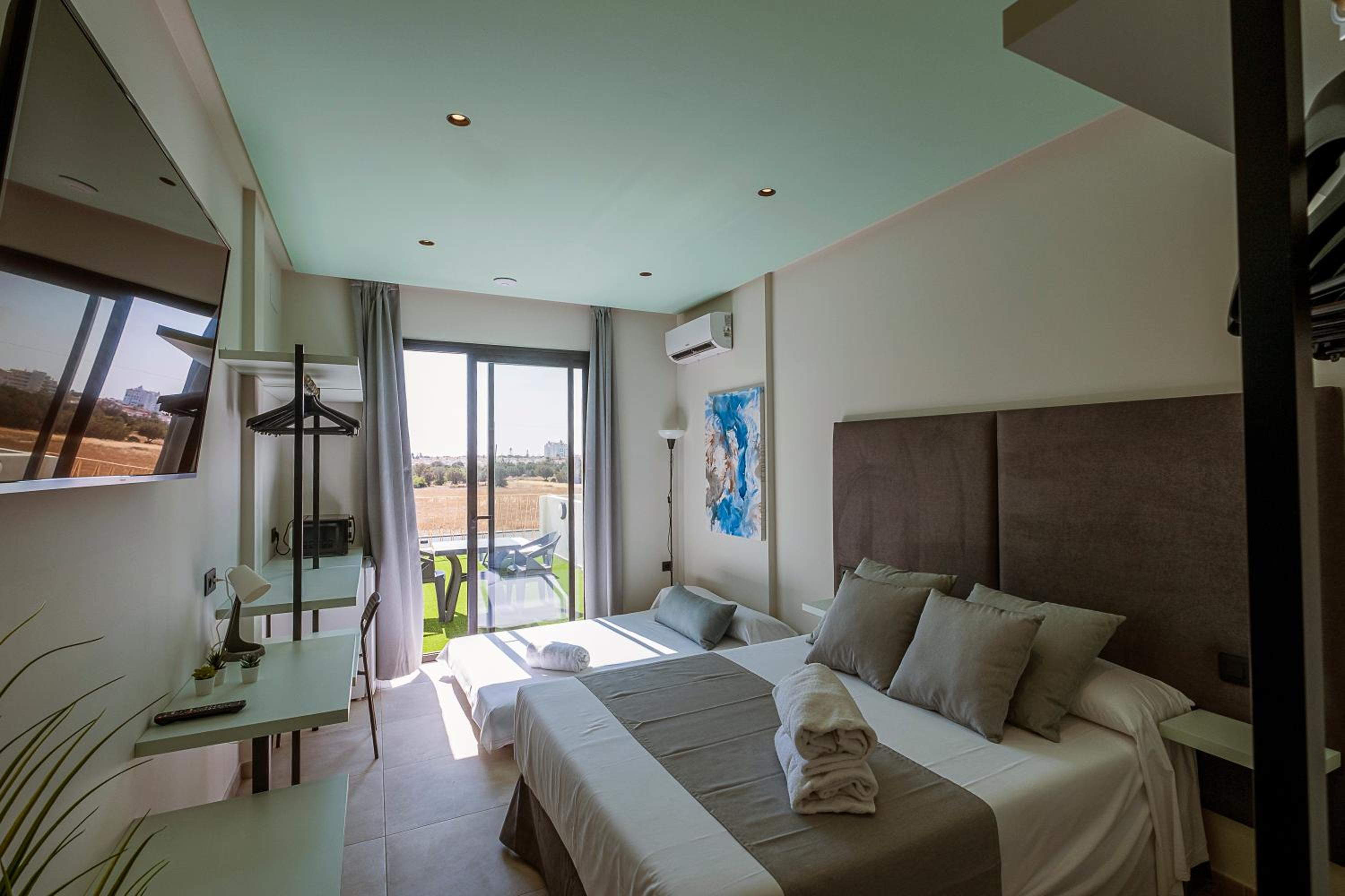Double Room with Extra Bed (2 Adults + 1 Child)
