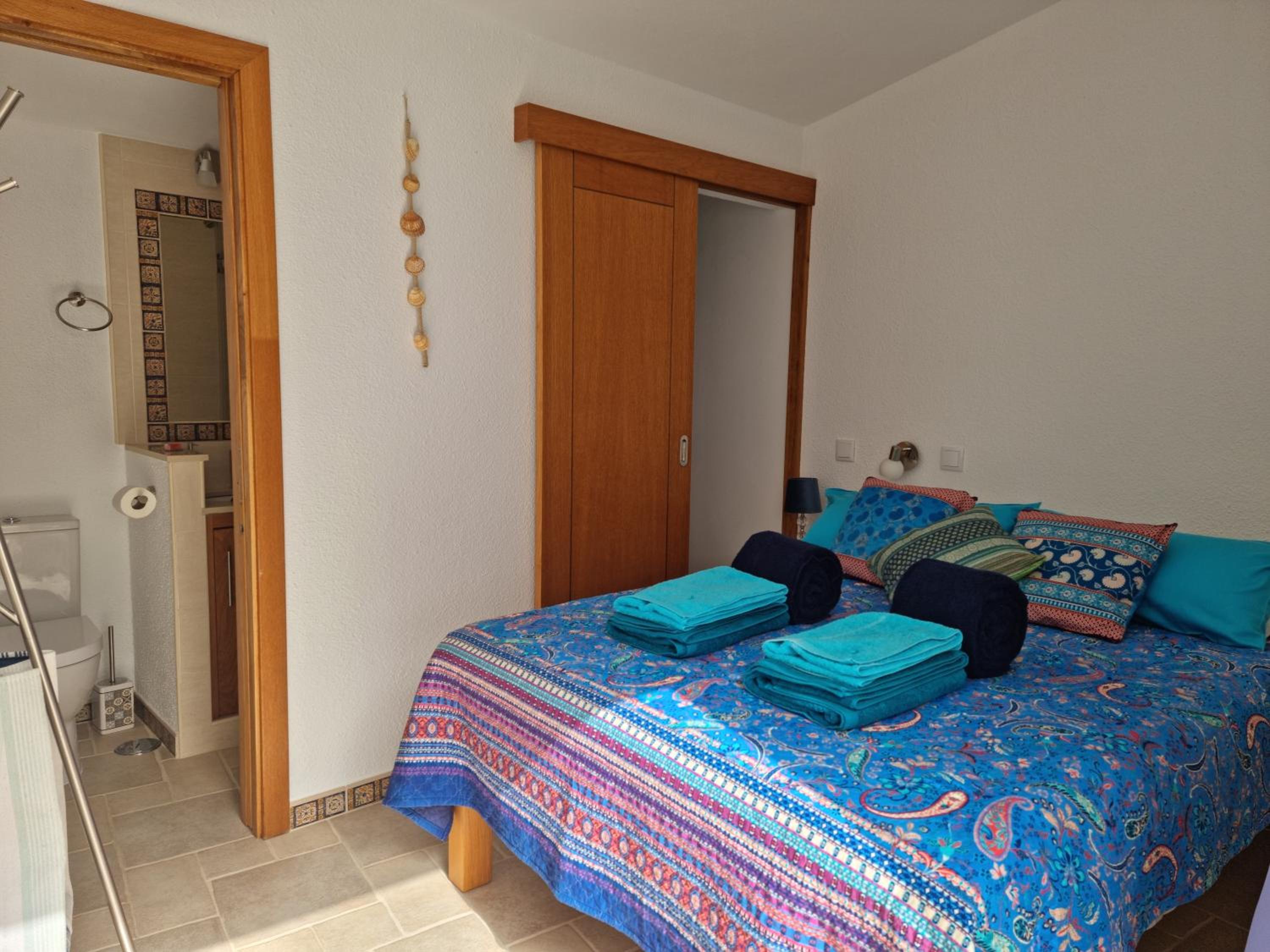 Three-Bedroom Villa photo 2