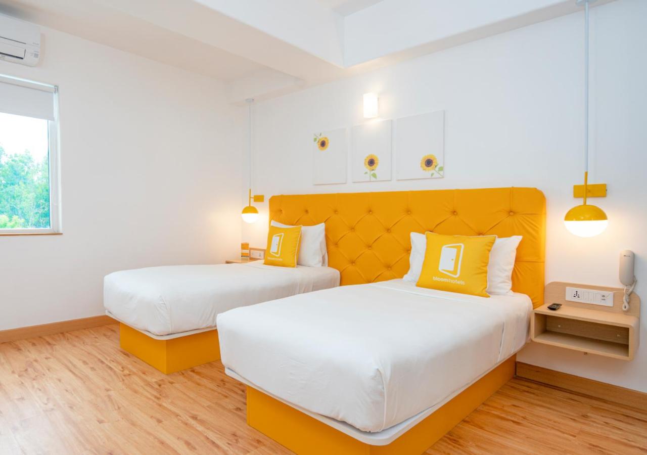 Standard Twin Room - Photo 10