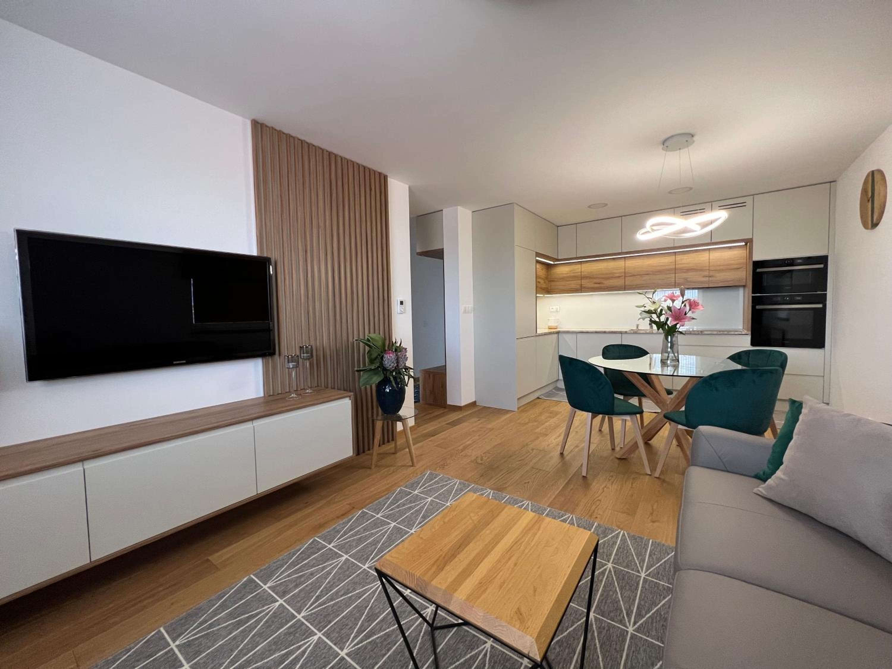 Superior Apartment photo 1