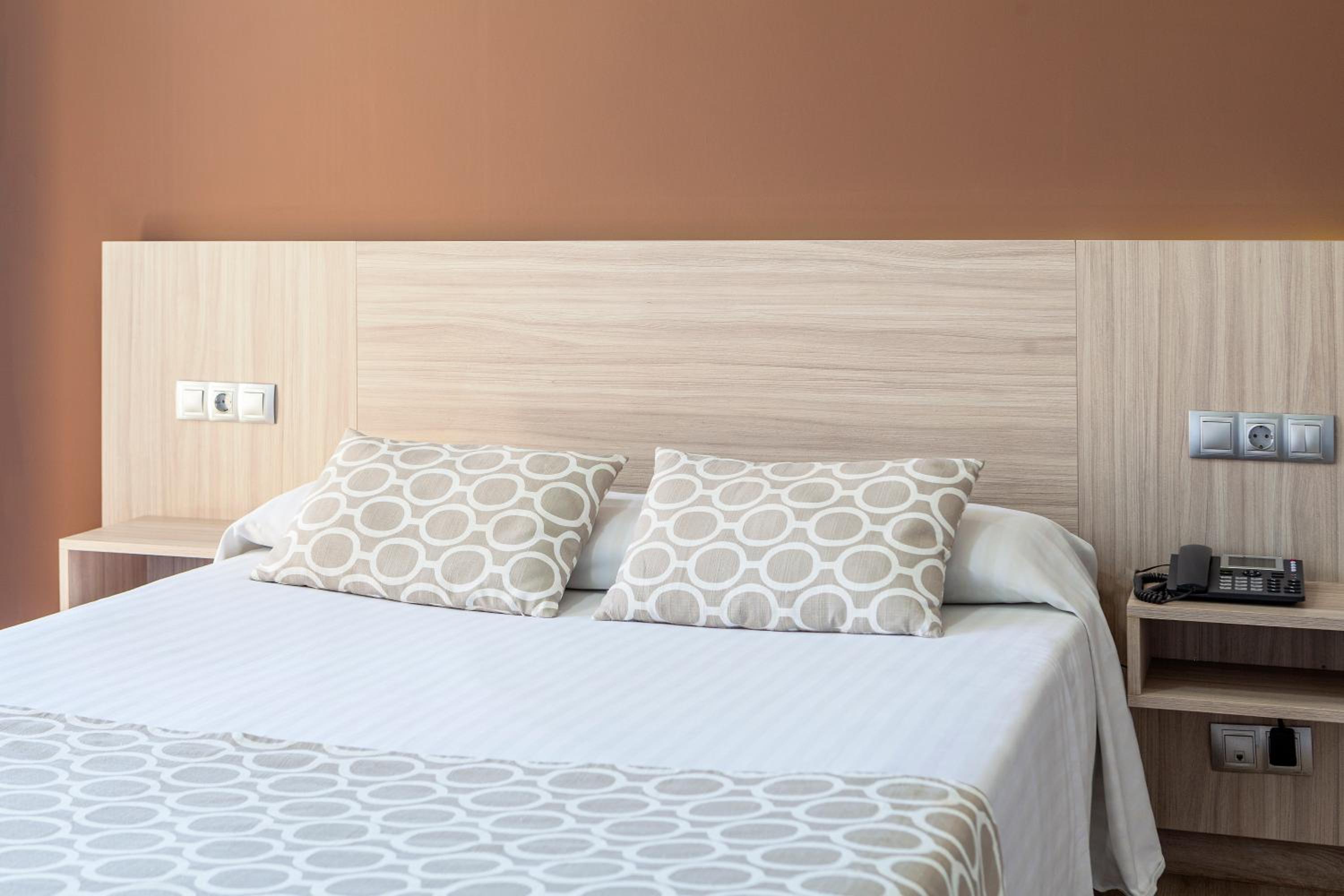 Double Room with Terrace - Photo 5